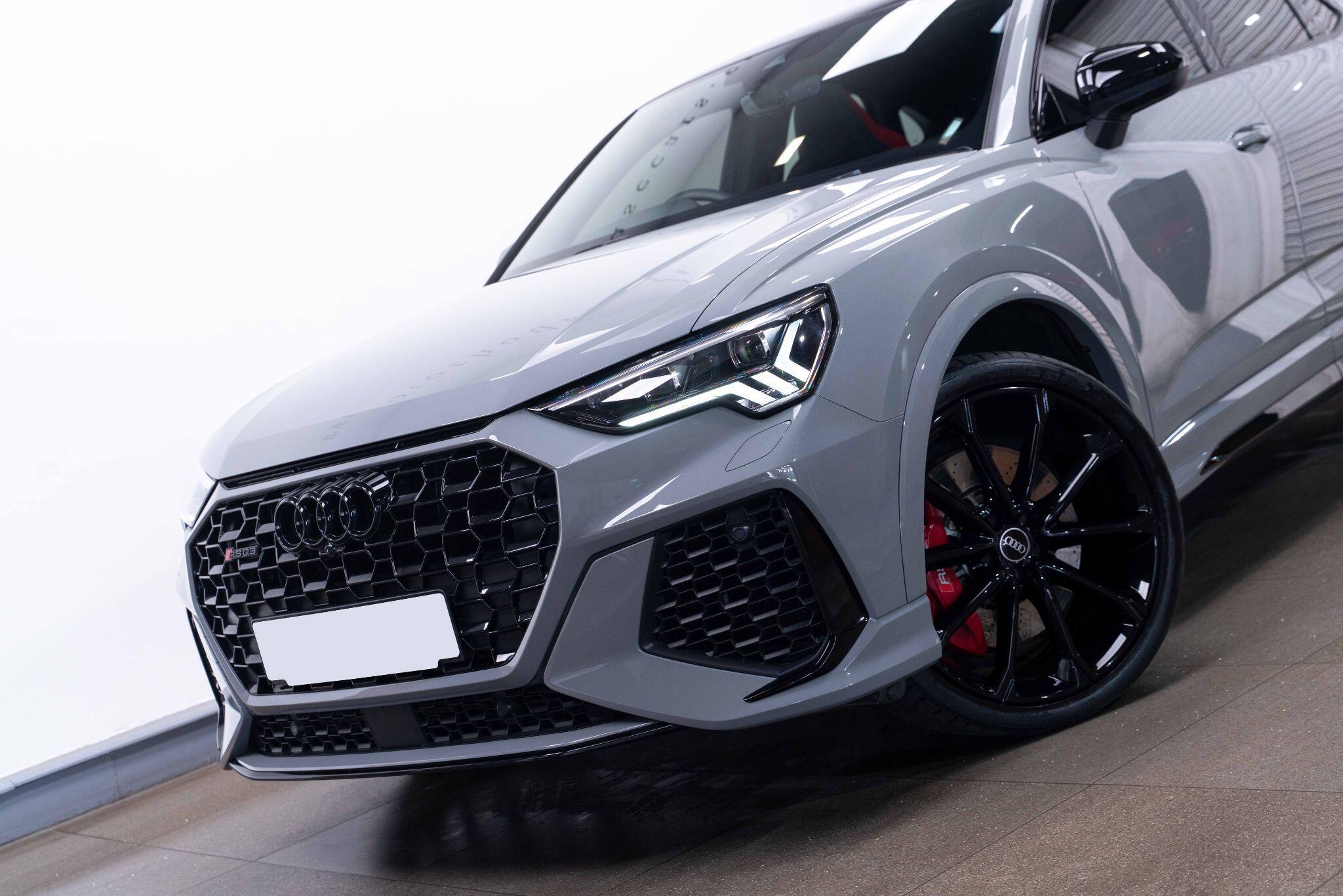 Audi RS Q3 - Image 6