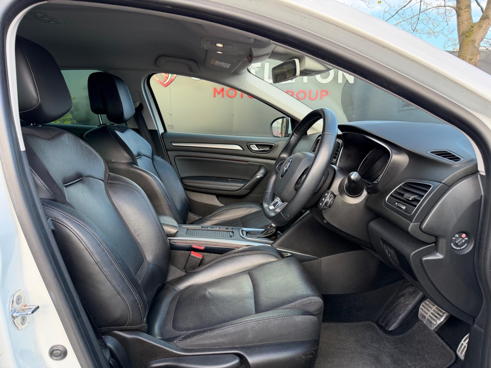 Renault Megane - Image 16