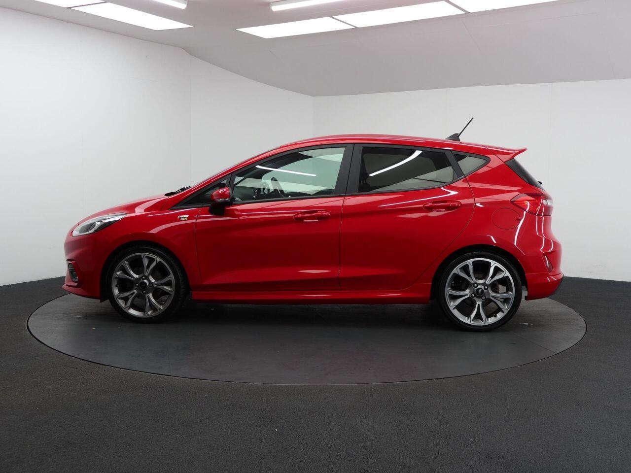 Ford Fiesta - Image 8