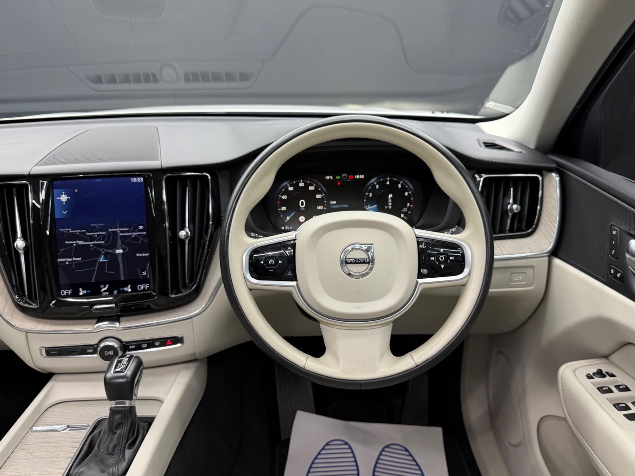 Volvo XC60 - Image 18