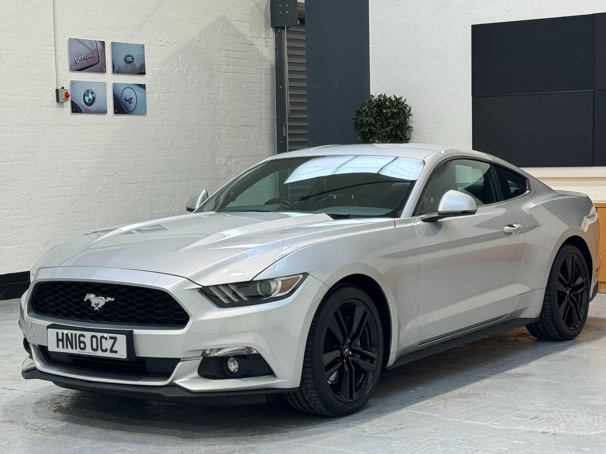 Ford Mustang - Image 3