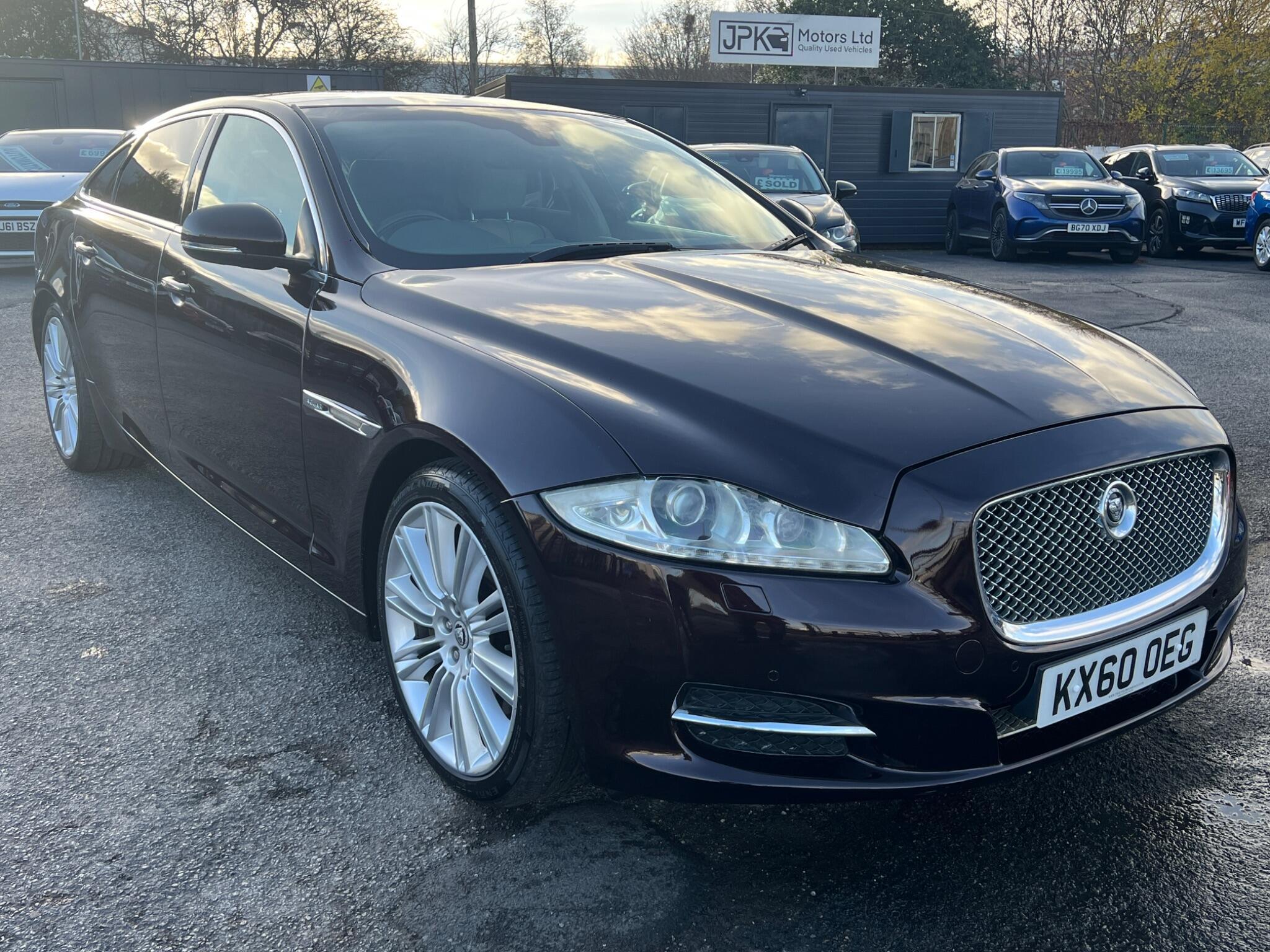 Jaguar XJ - Image 2