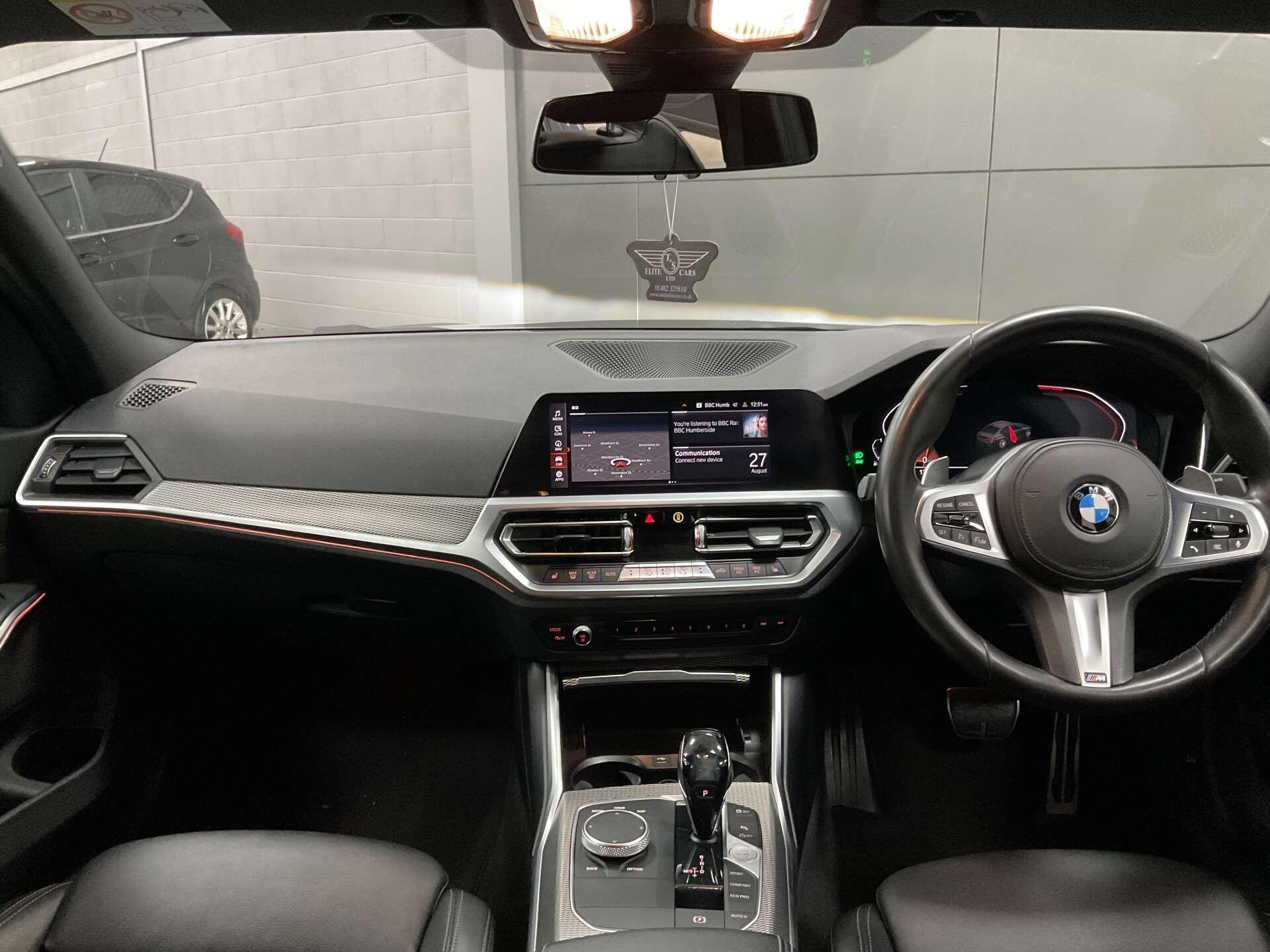 BMW 3 Series - Image 11