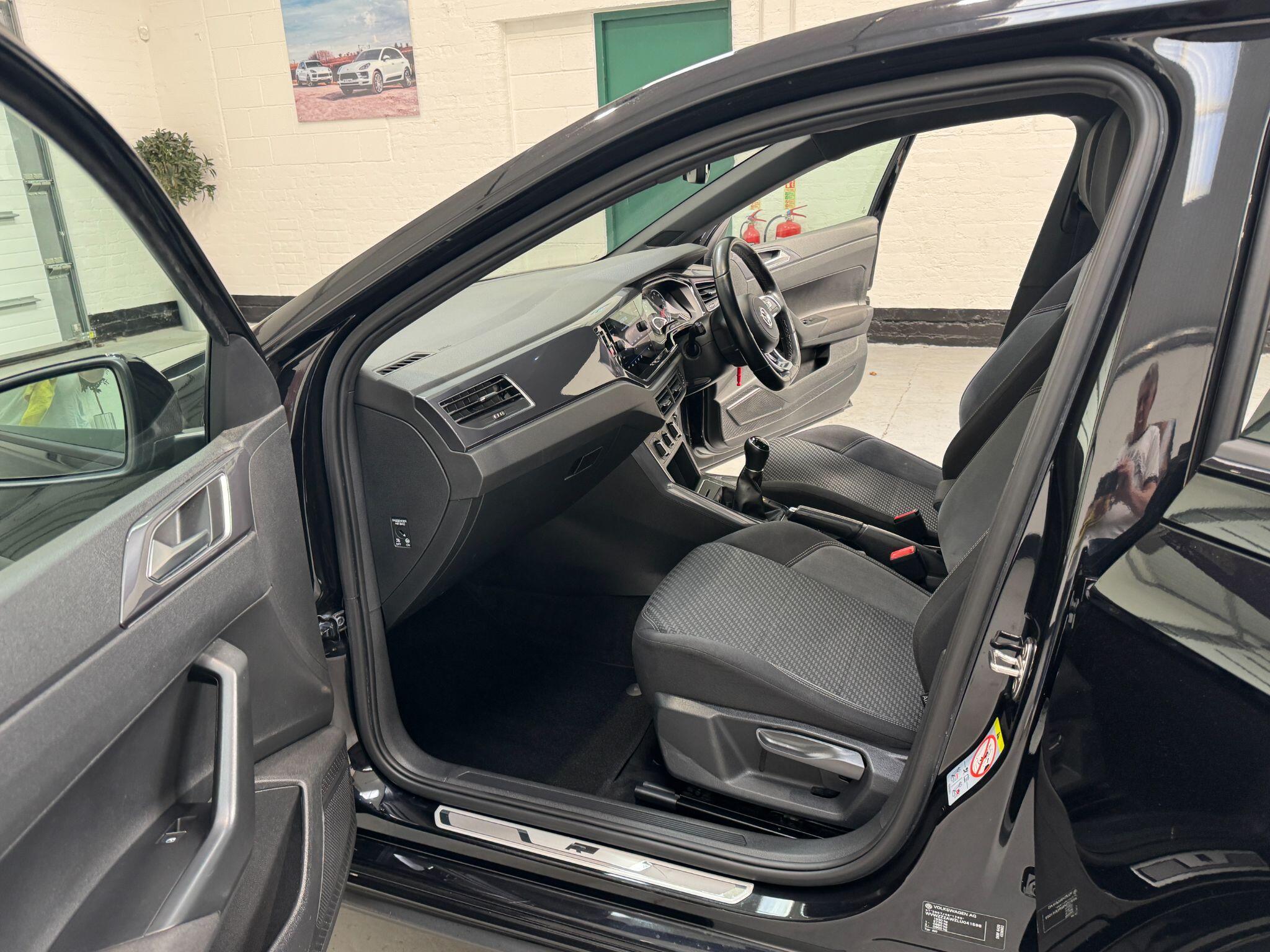 Volkswagen Polo - Image 47