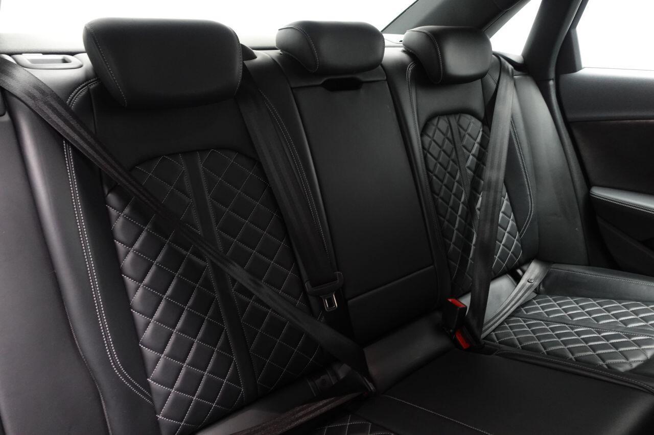 Audi S4 - Image 44