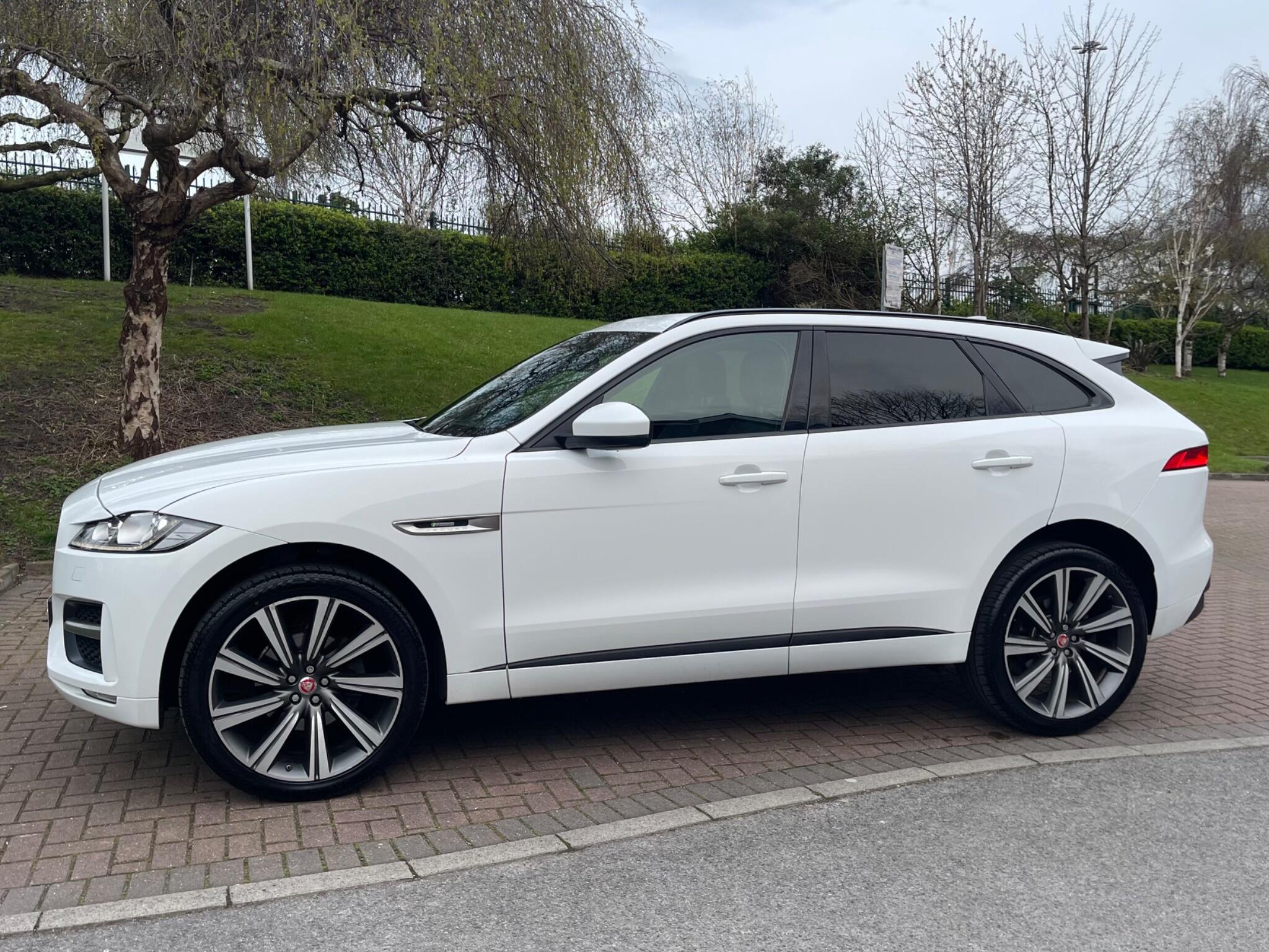 Jaguar F-Pace - Image 8