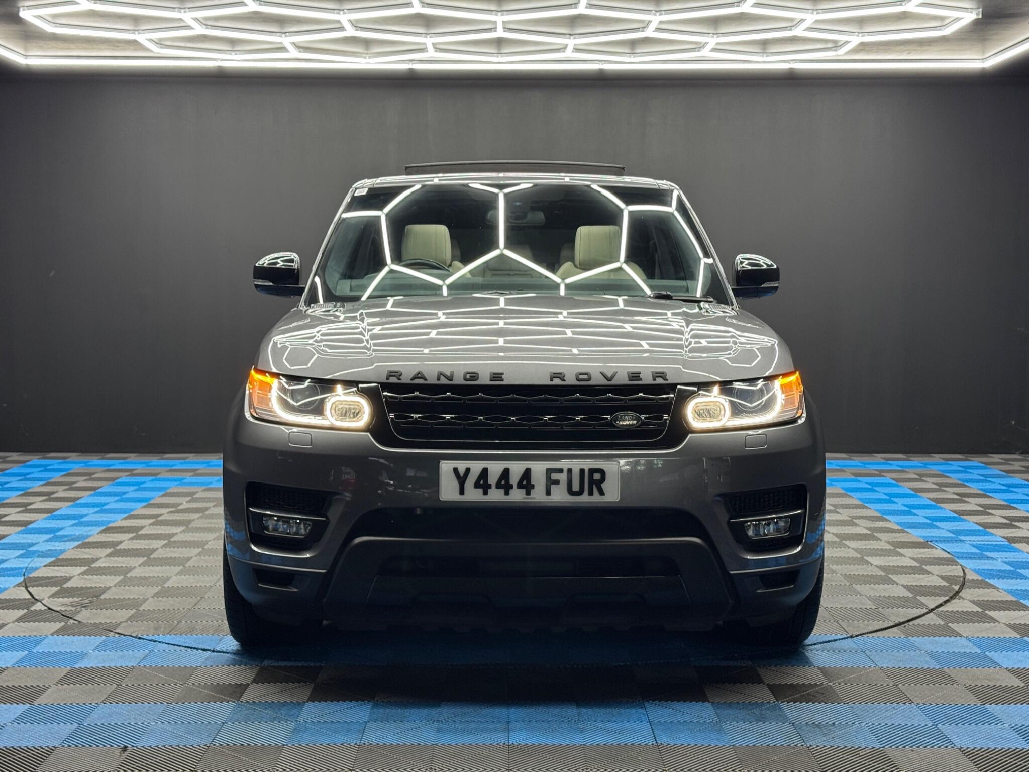 Land Rover RANGE ROVER SPORT - Image 2