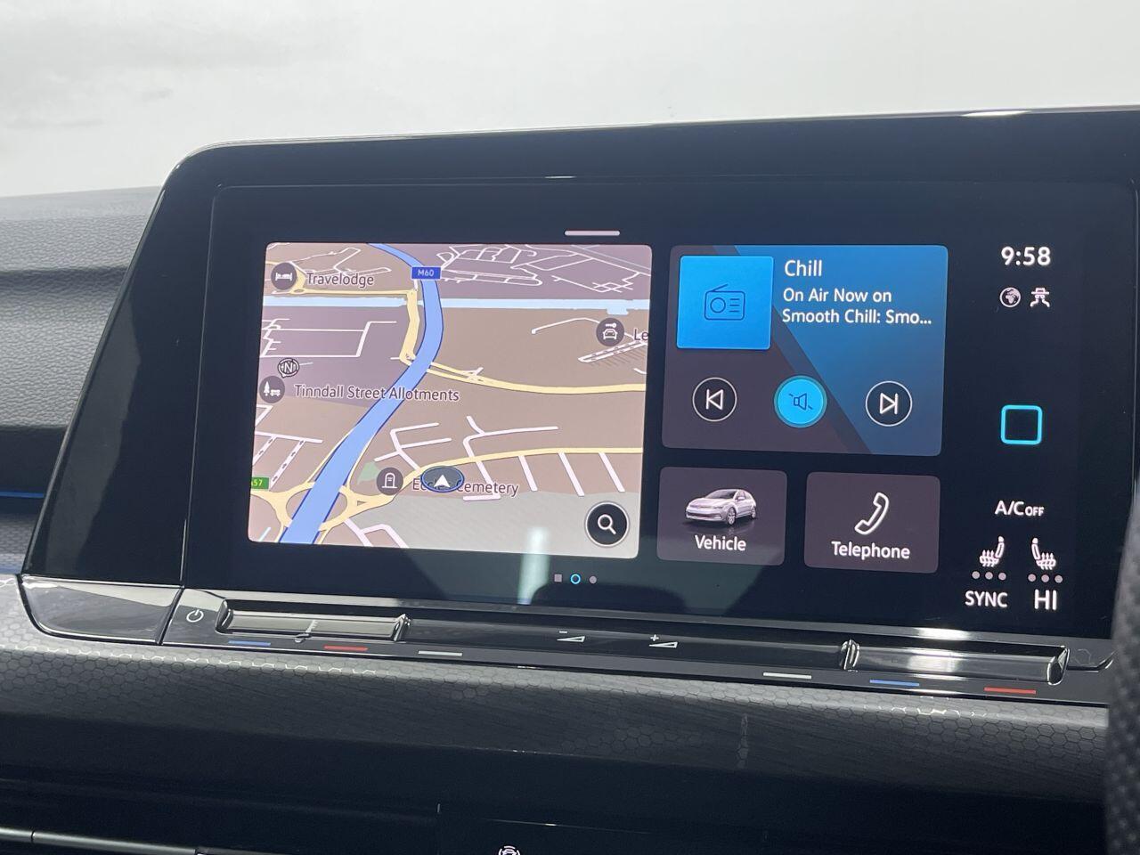 Volkswagen Golf - Image 40