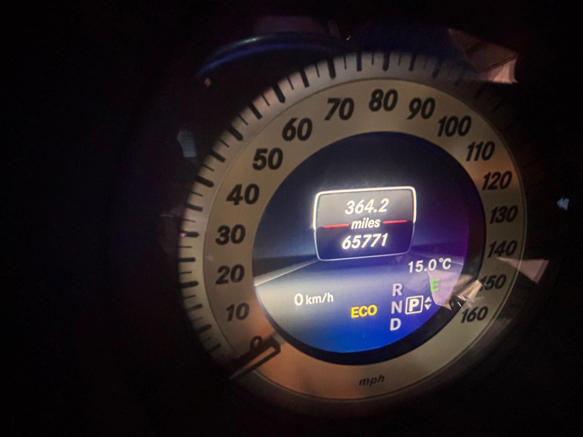 Mercedes E Class - Image 32