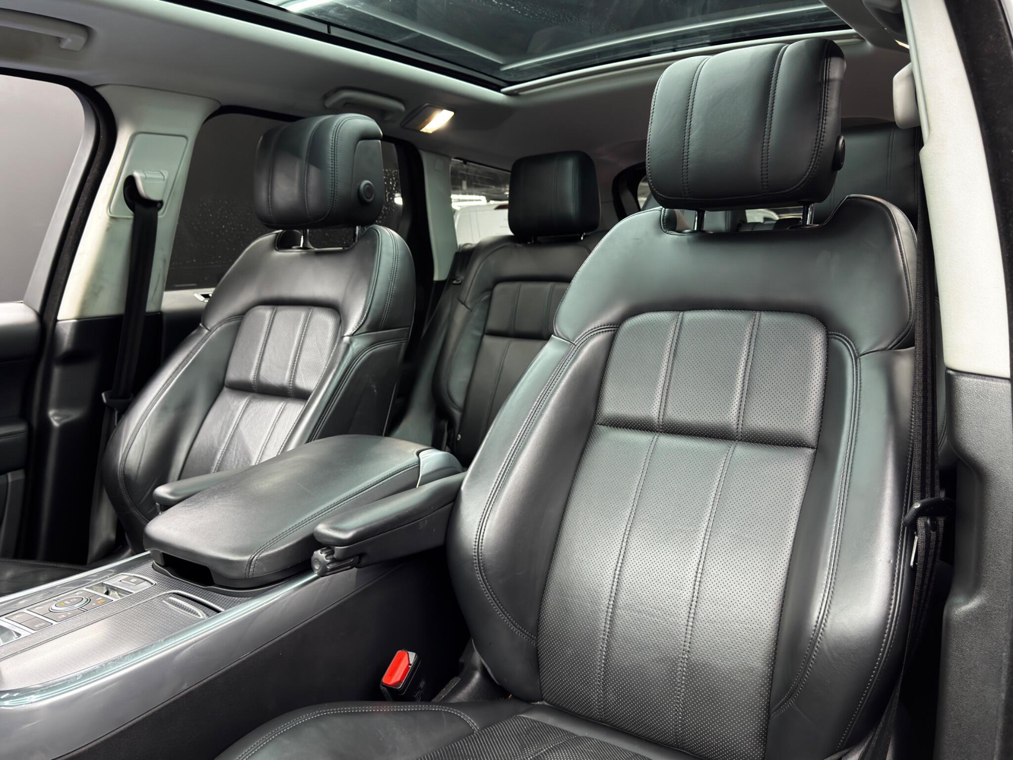 Land Rover RANGE ROVER SPORT - Image 14