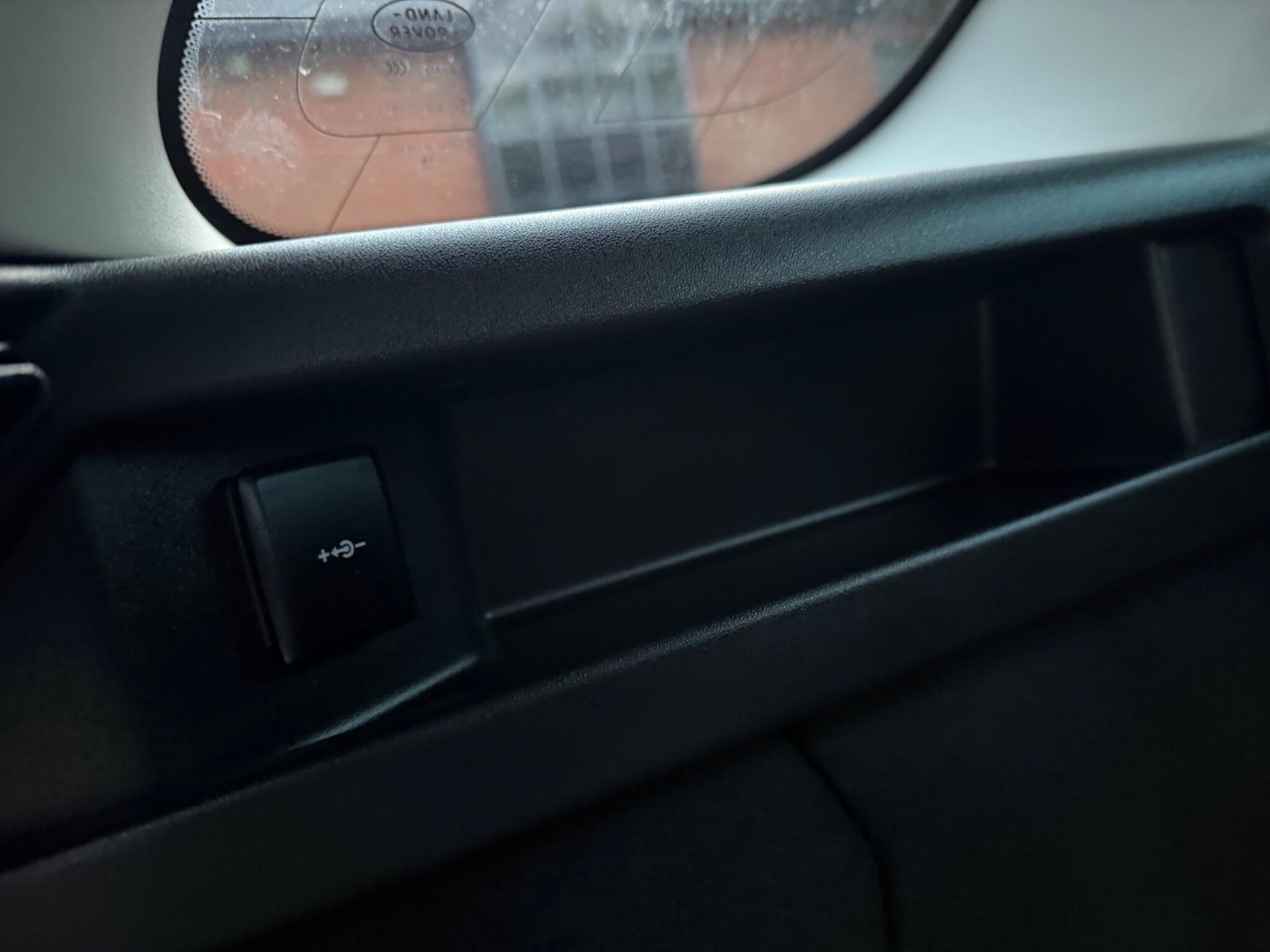 Land Rover DISCOVERY SPORT - Image 27