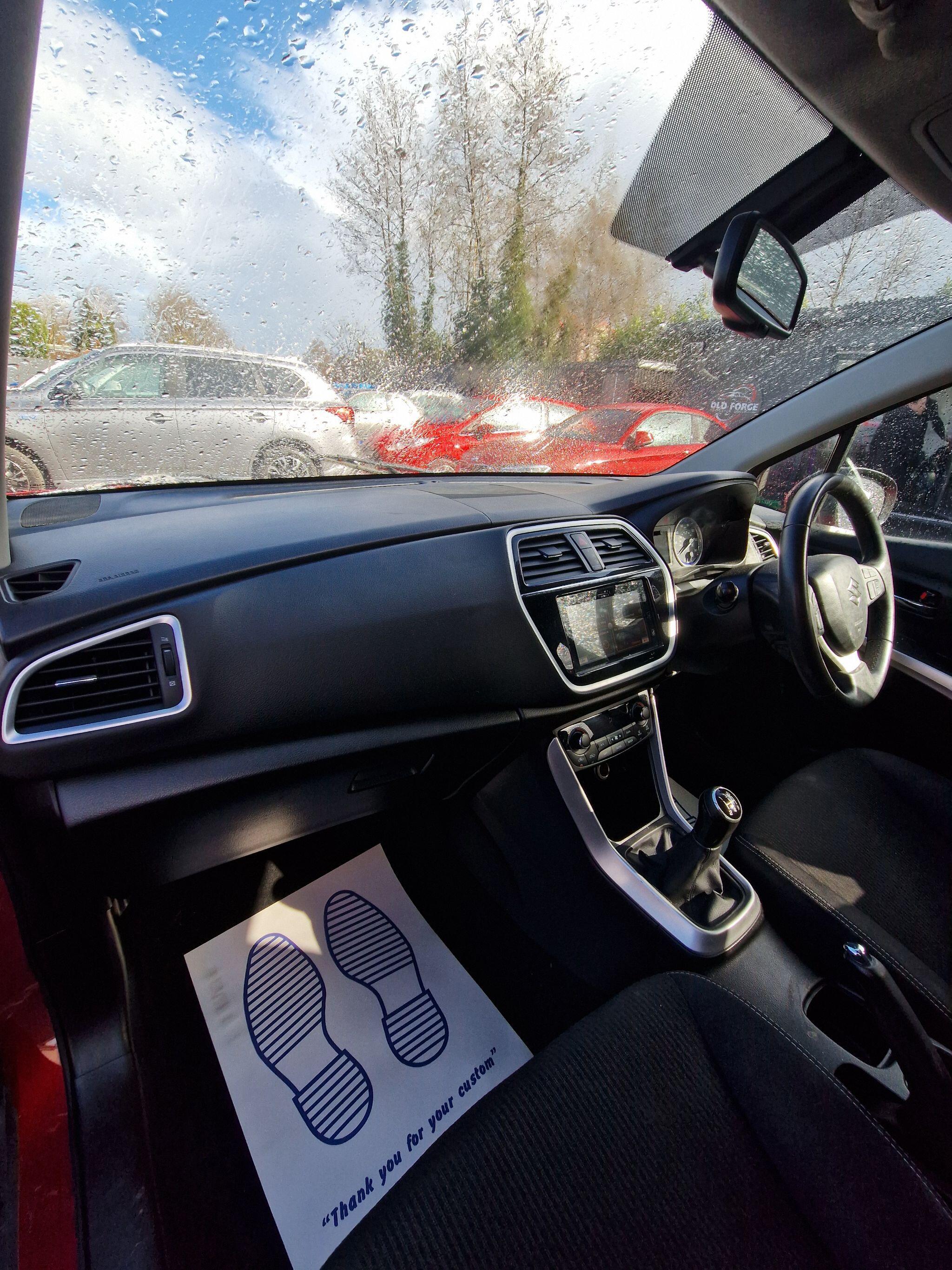 Suzuki SX4 S-Cross - Image 35