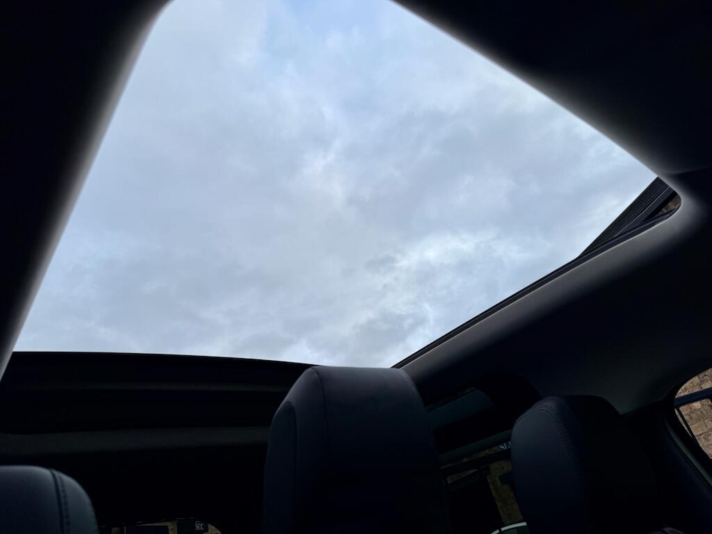 Land Rover Defender 90 - Image 43