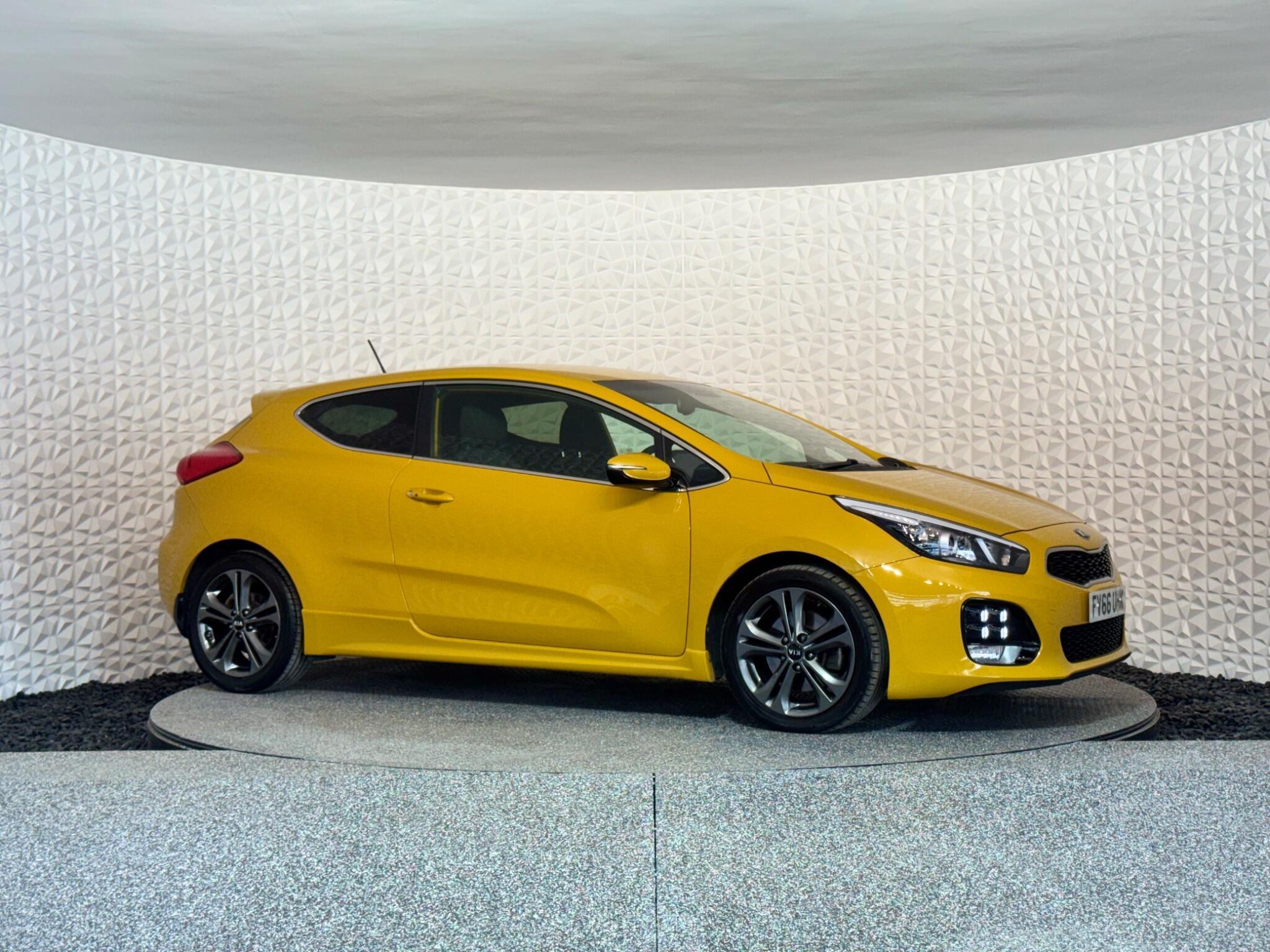 Kia ProCeed - Image 5