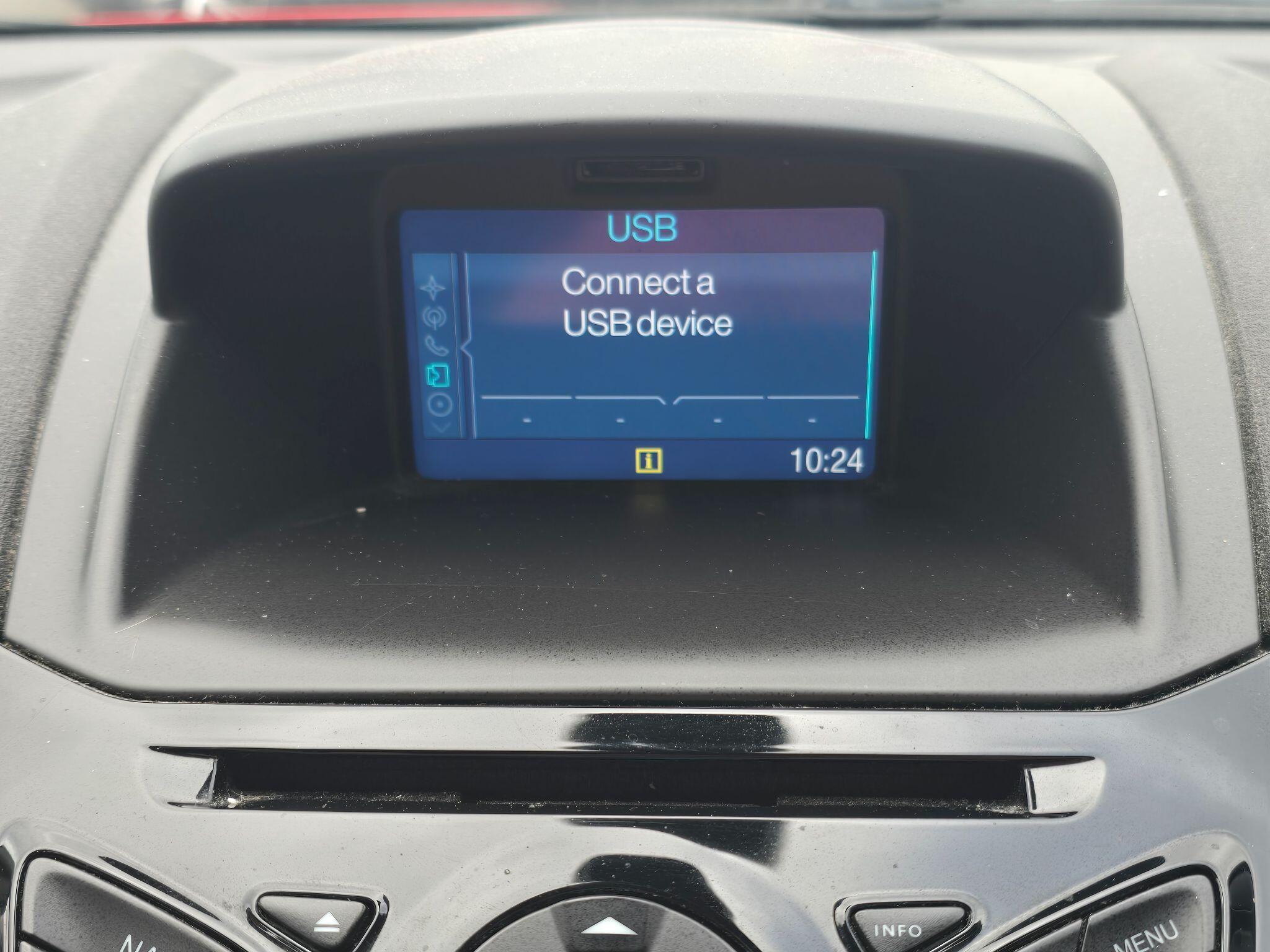 Ford Fiesta - Image 41