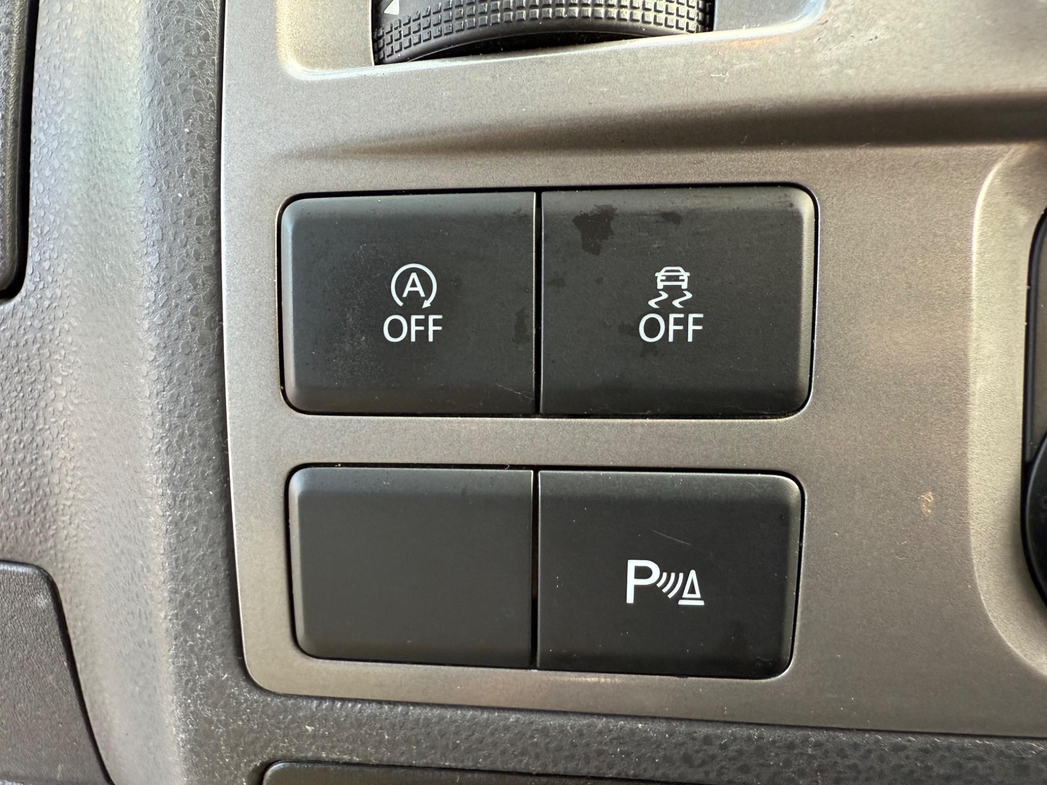 Volkswagen CARAVELLE - Image 32