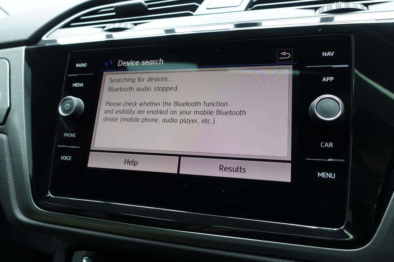 Volkswagen Touran - Image 29