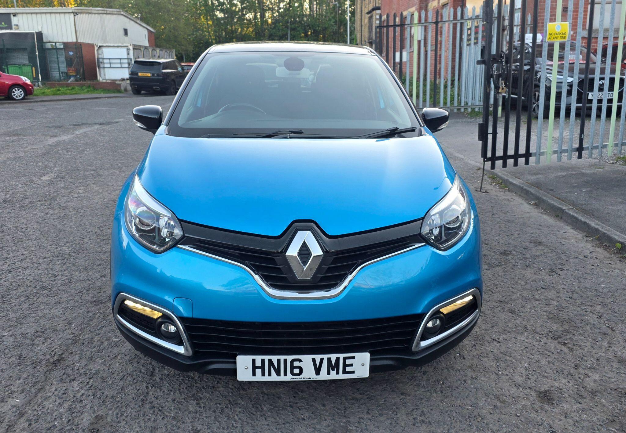 Renault Captur - Image 2