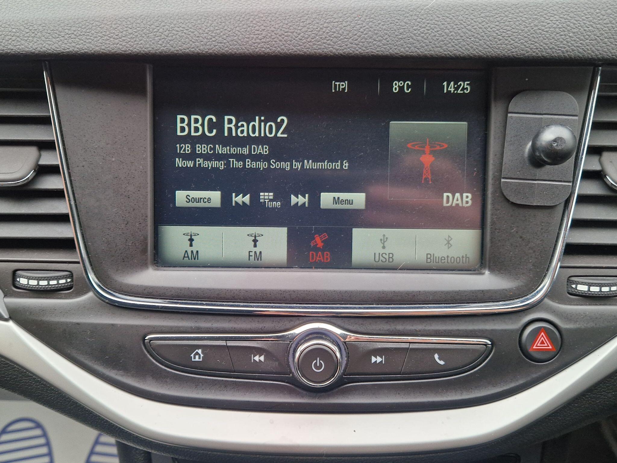 Vauxhall Astra - Image 26