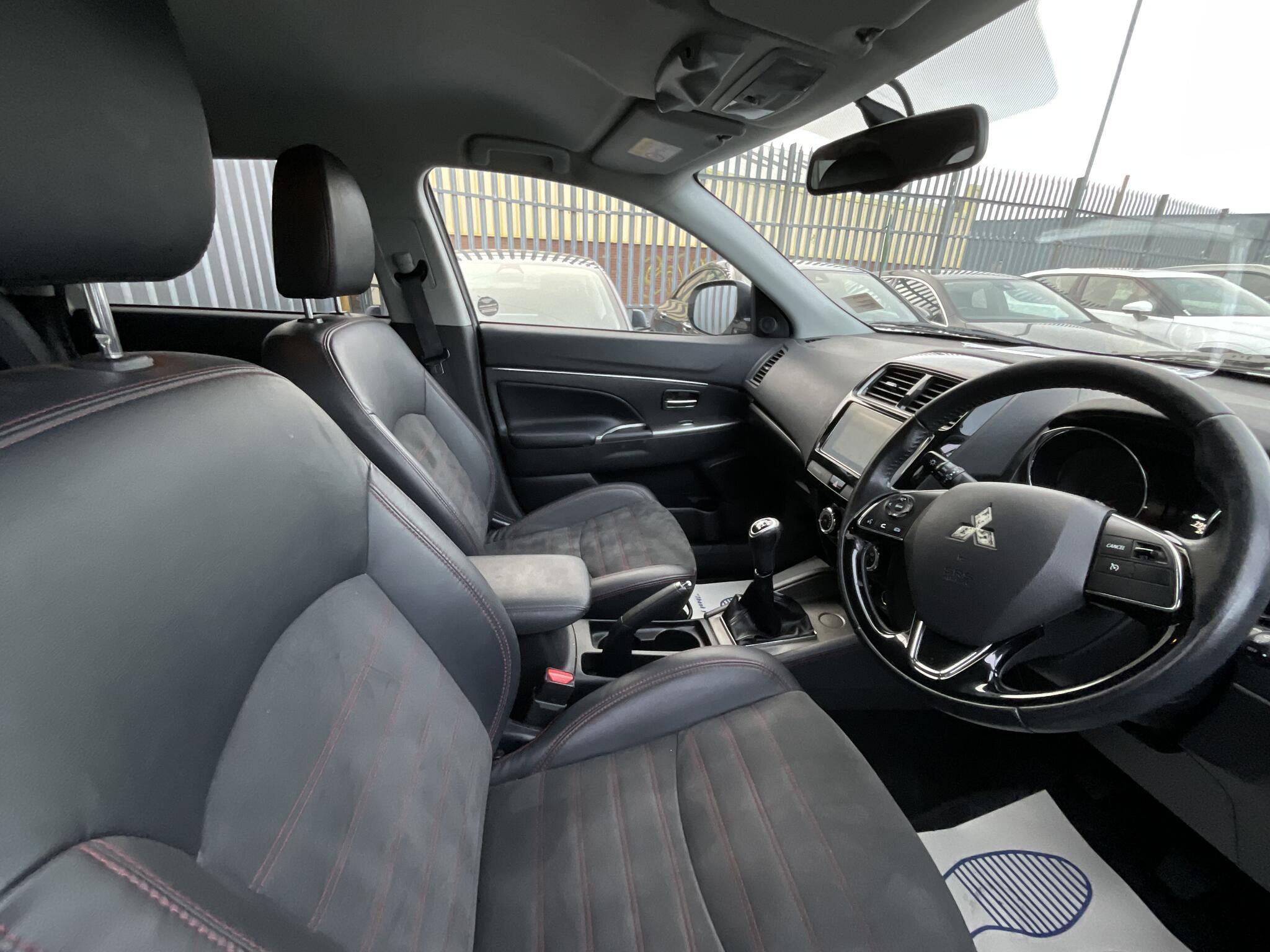 Mitsubishi ASX - Image 9