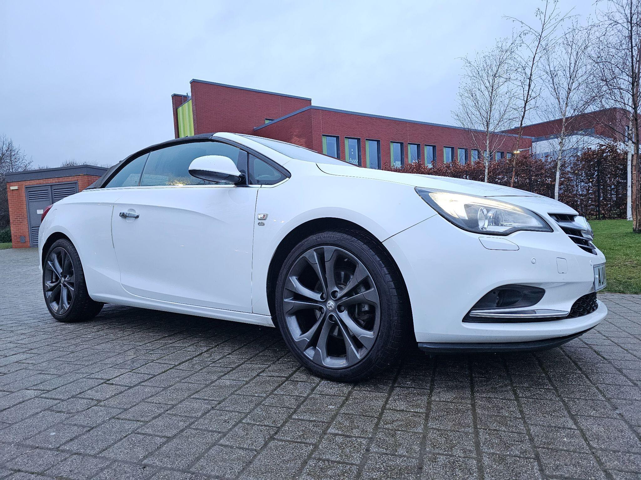 Vauxhall Cascada - Image 9