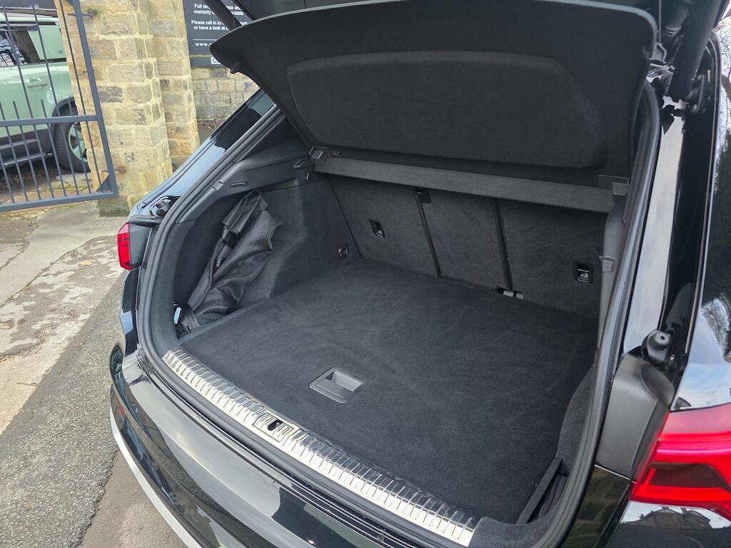 Audi RS Q3 - Image 15