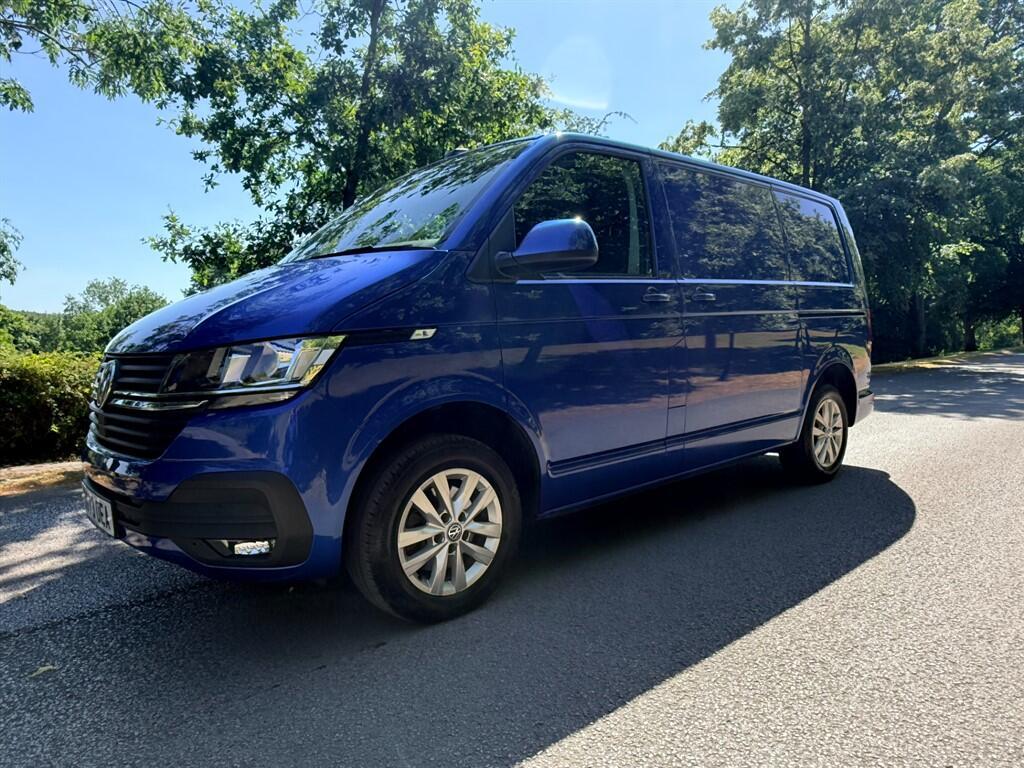 Volkswagen Transporter - Image 19