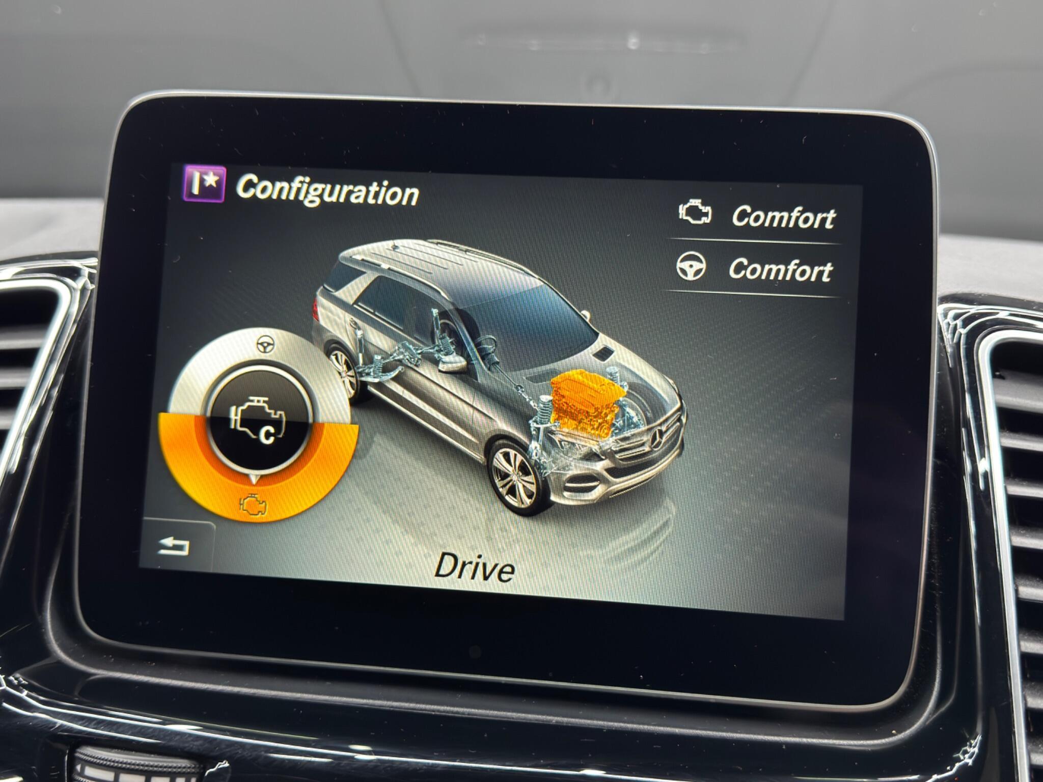 Mercedes GLE - Image 34