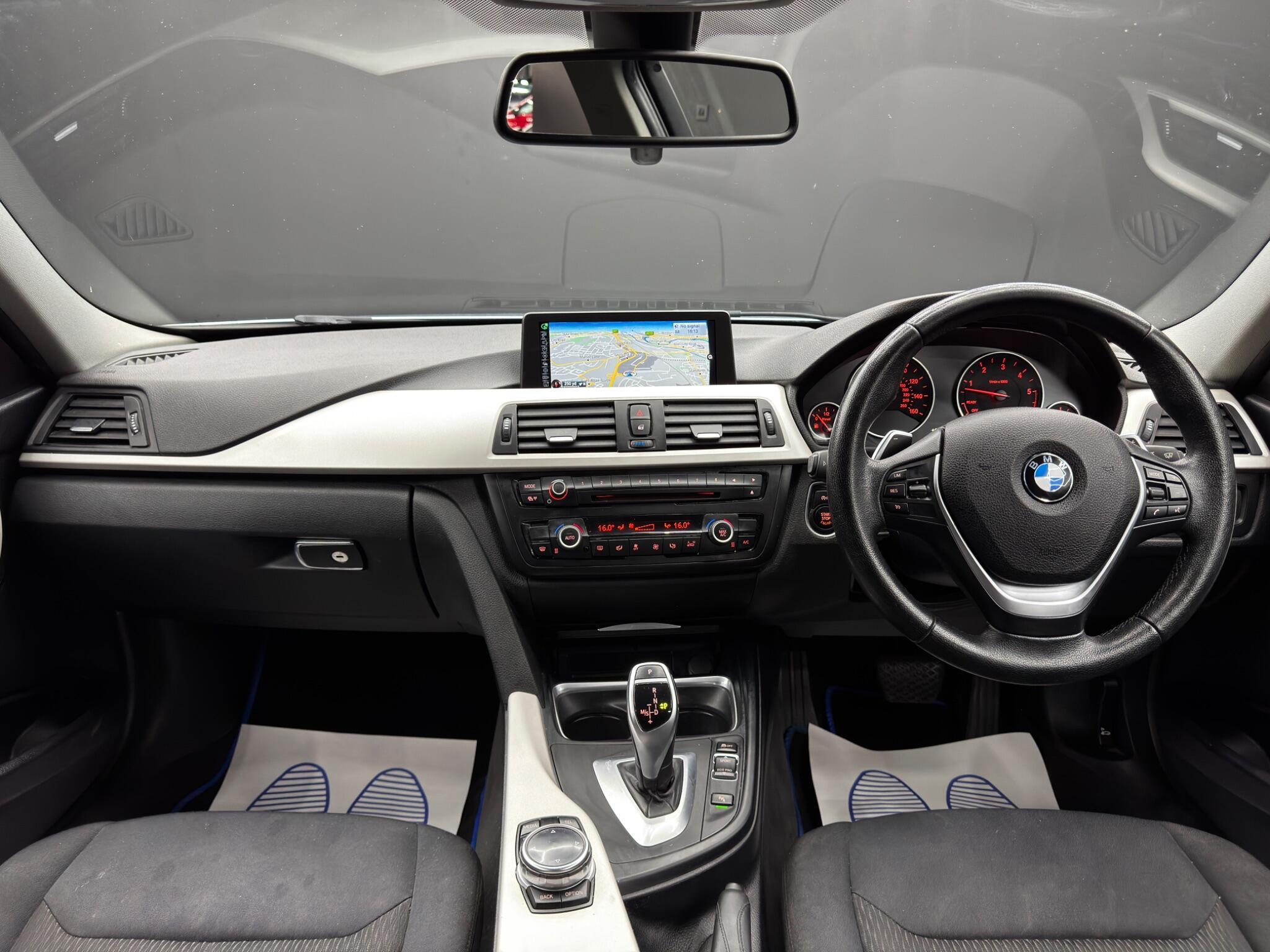 BMW 3 Series - Image 10