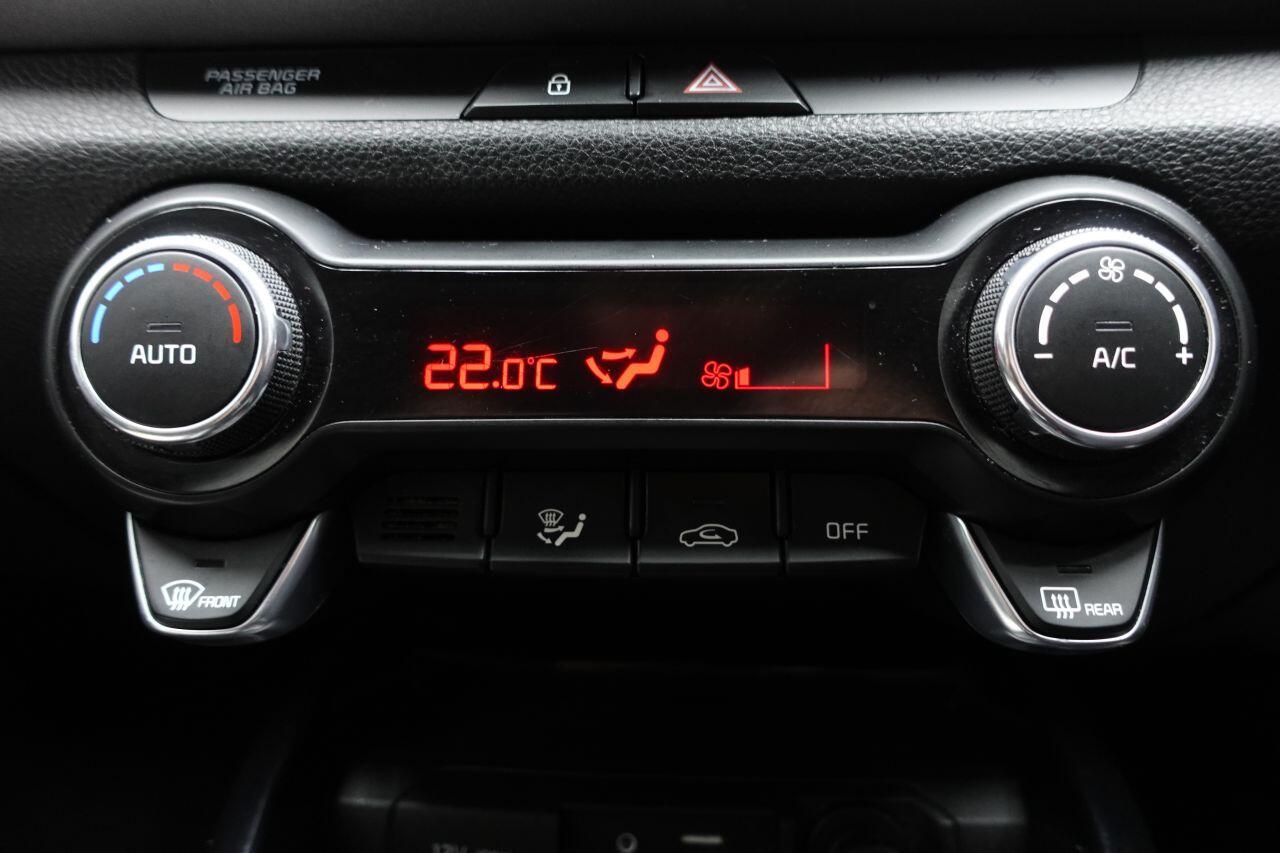 Kia Stonic - Image 33