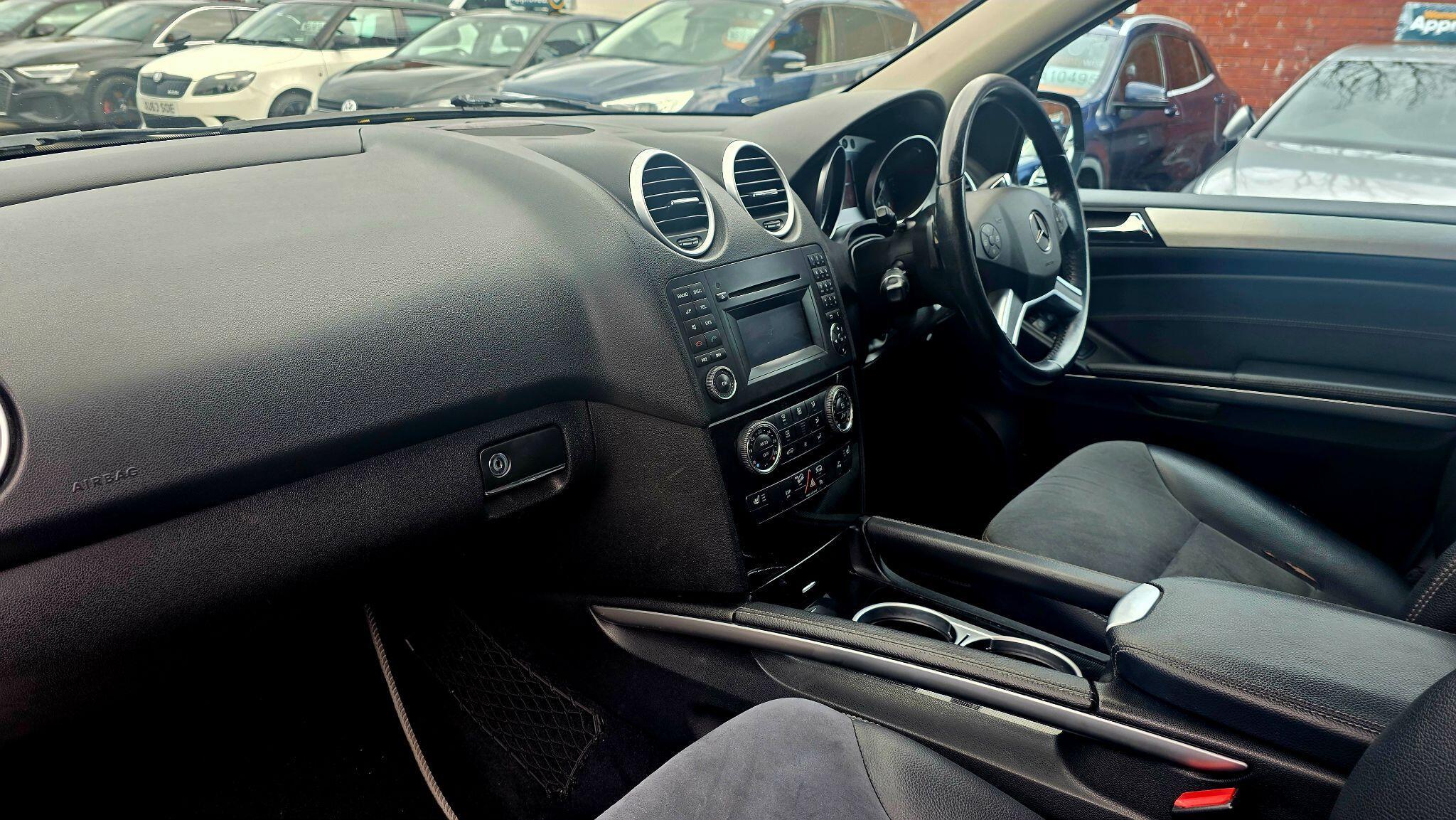 Mercedes M Class - Image 14