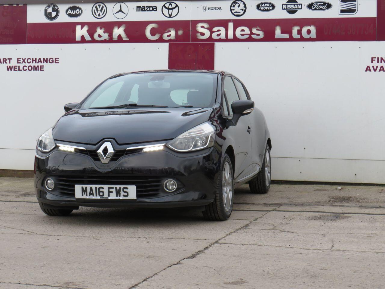 Renault Clio - Image 29