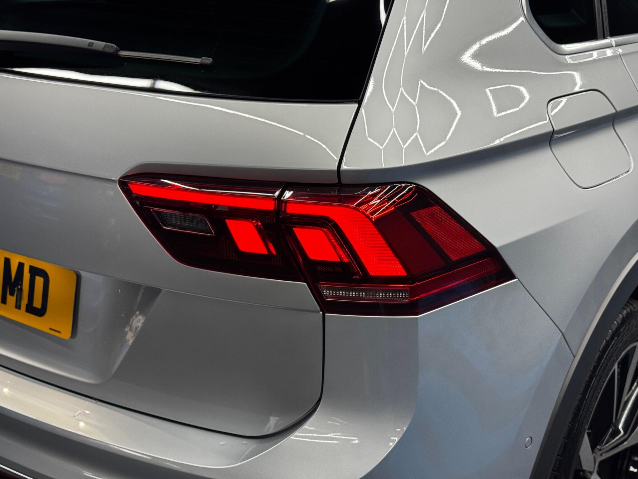 Volkswagen Tiguan - Image 46