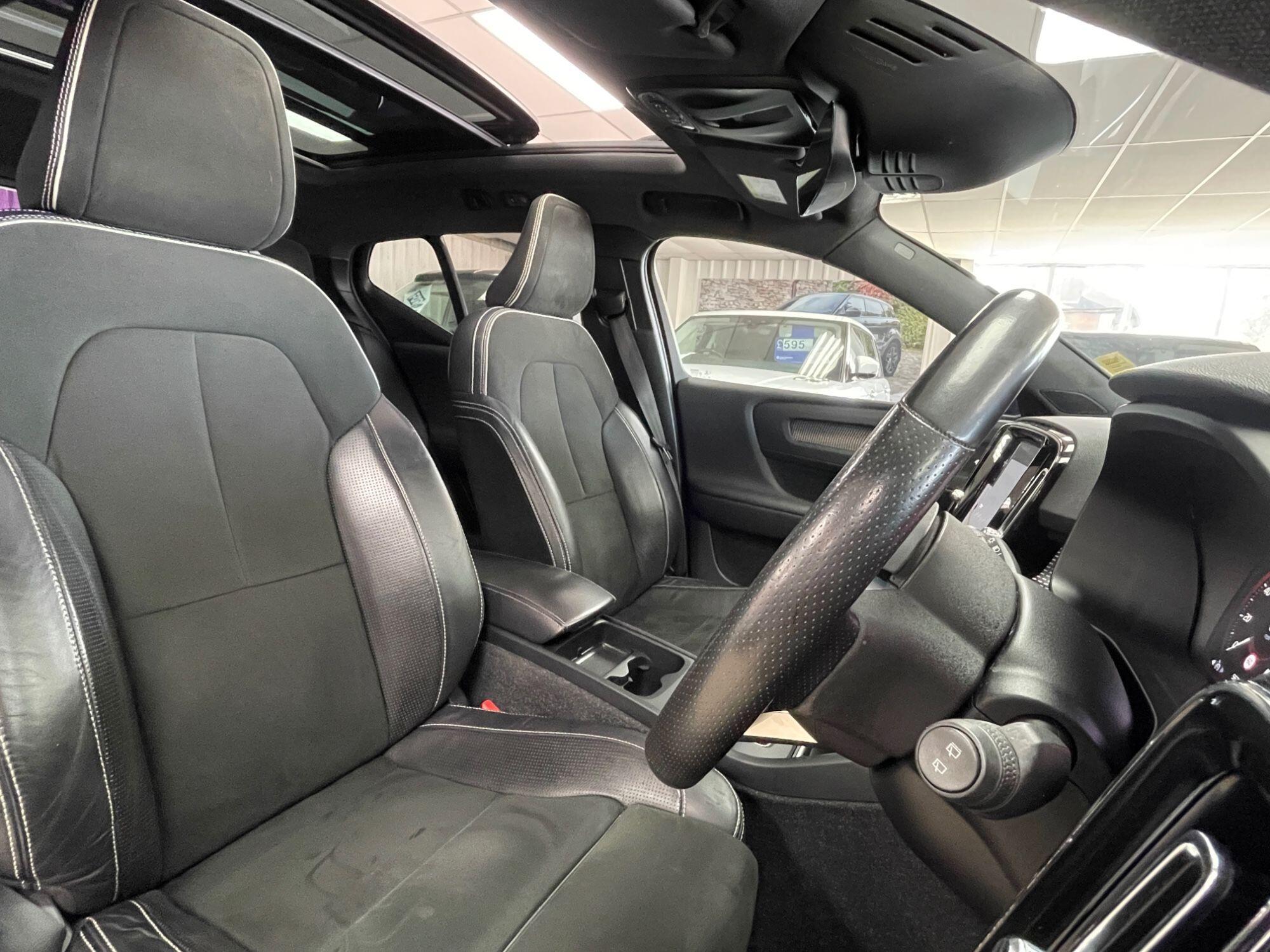 Volvo XC40 - Image 26