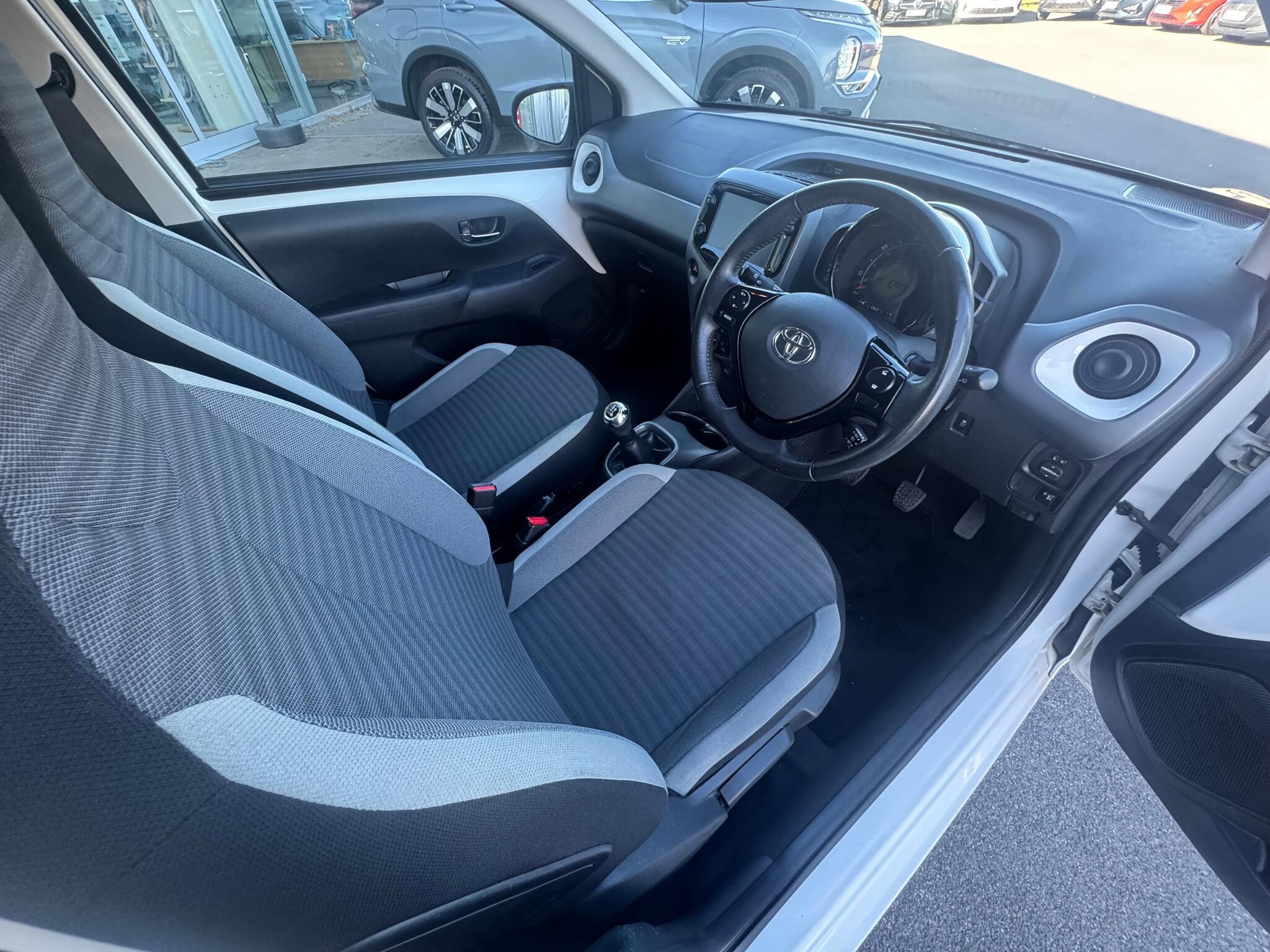Toyota Aygo - Image 16