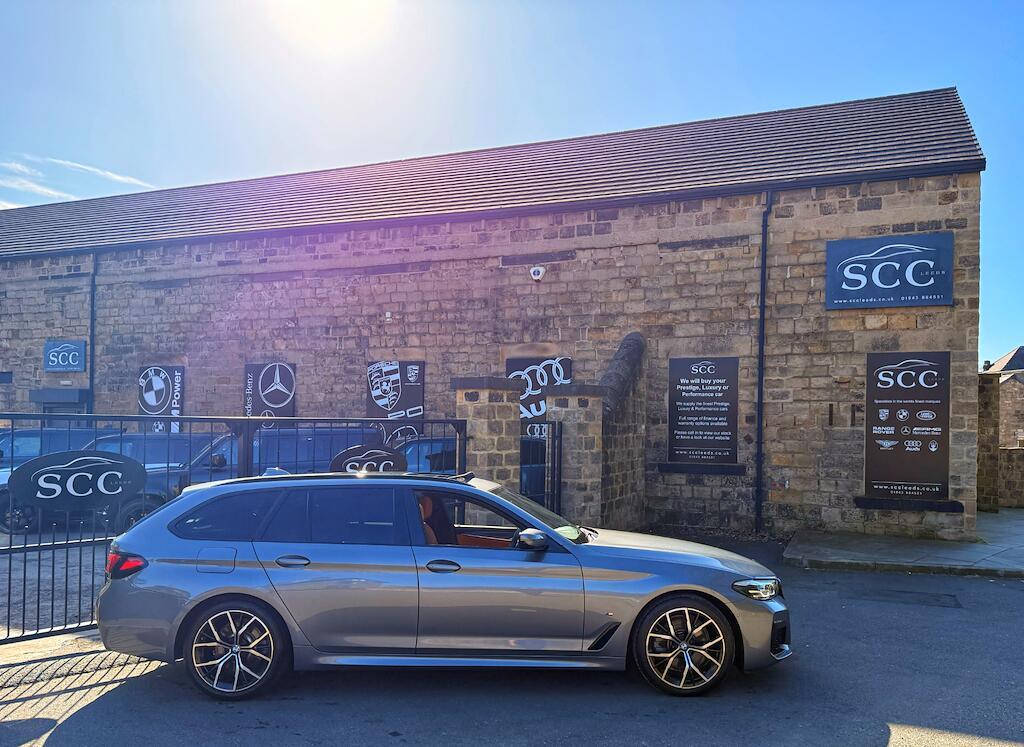 BMW 5 Series - Image 17