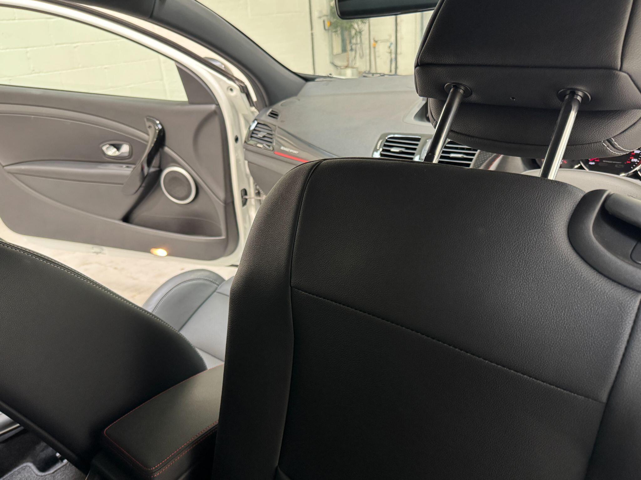 Renault Megane - Image 82