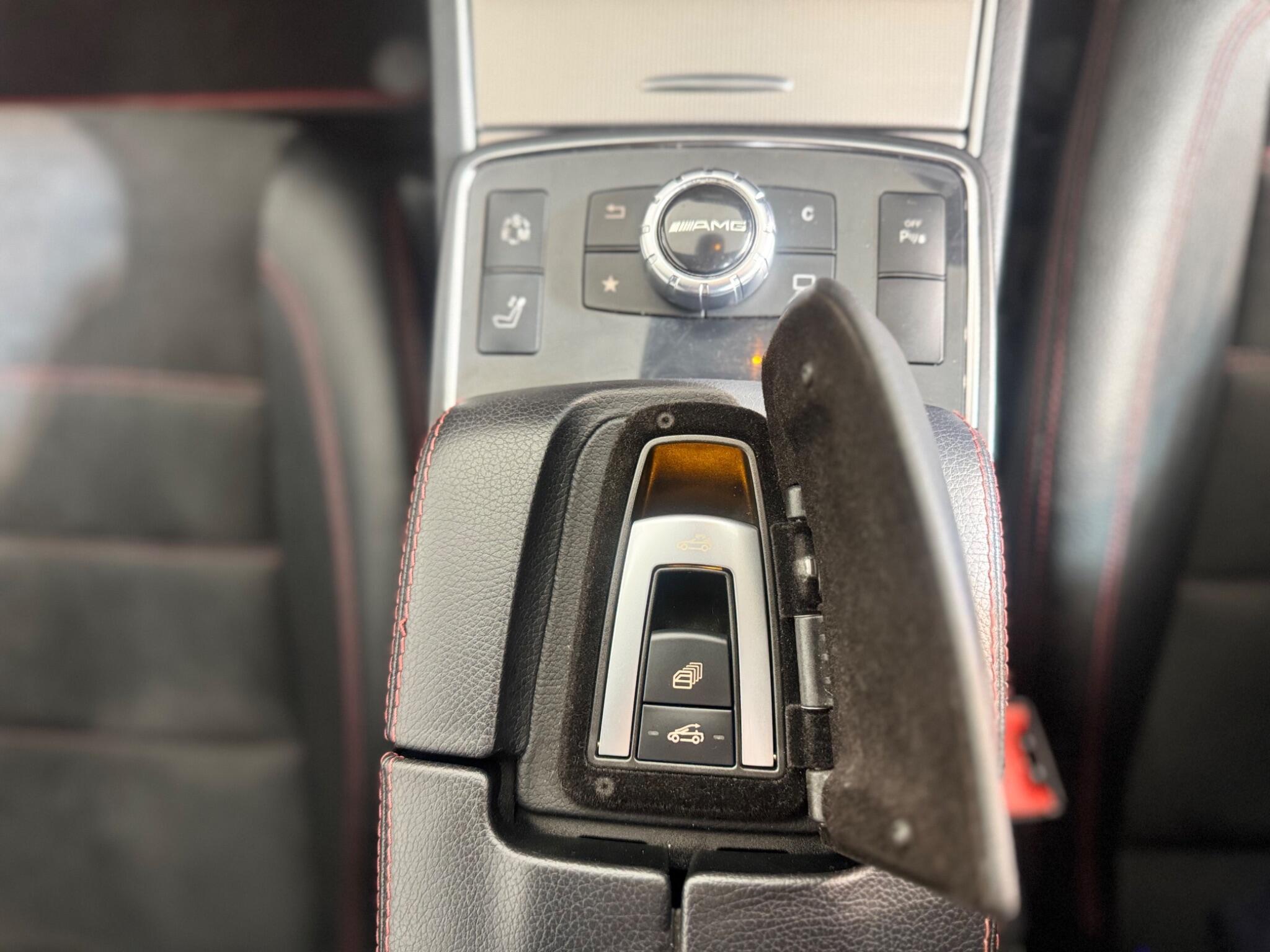 Mercedes E Class - Image 48