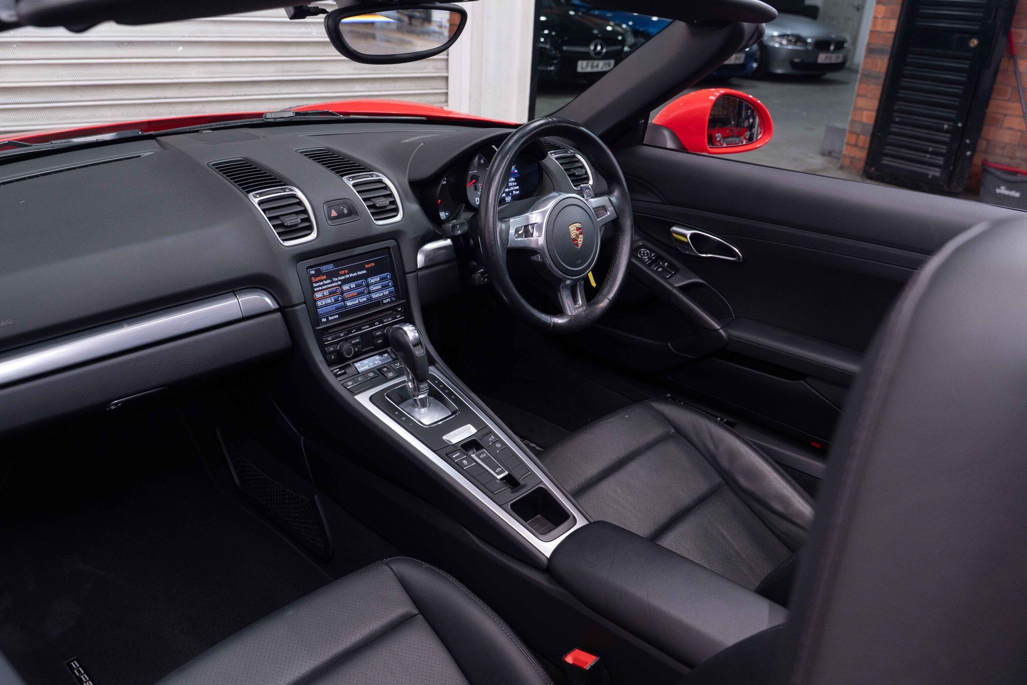 Porsche Boxster - Image 10