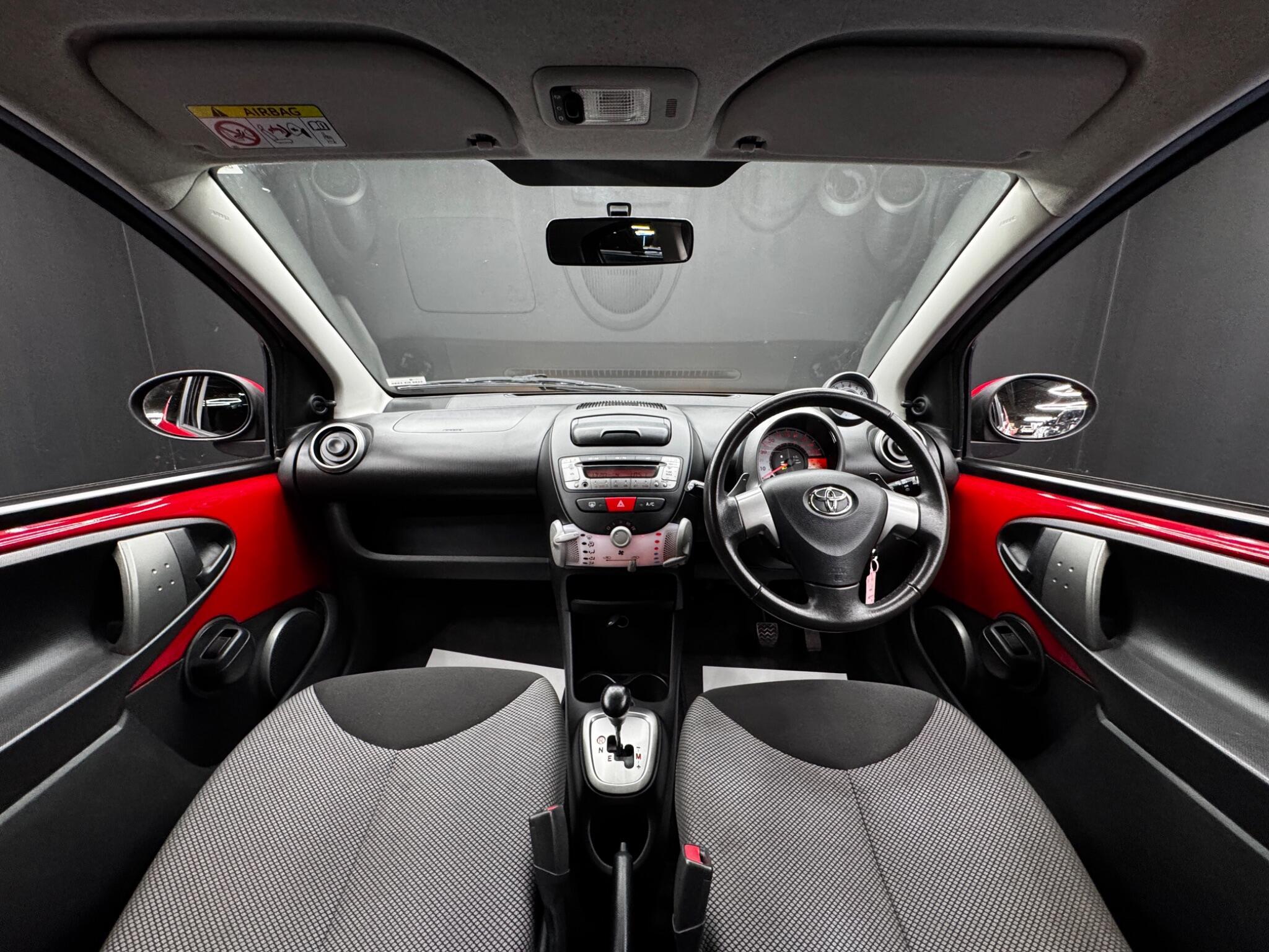 Toyota Aygo - Image 17