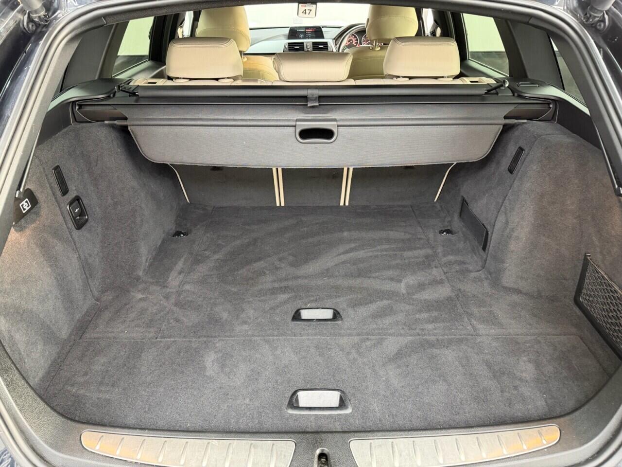 BMW 3 Series - Image 21