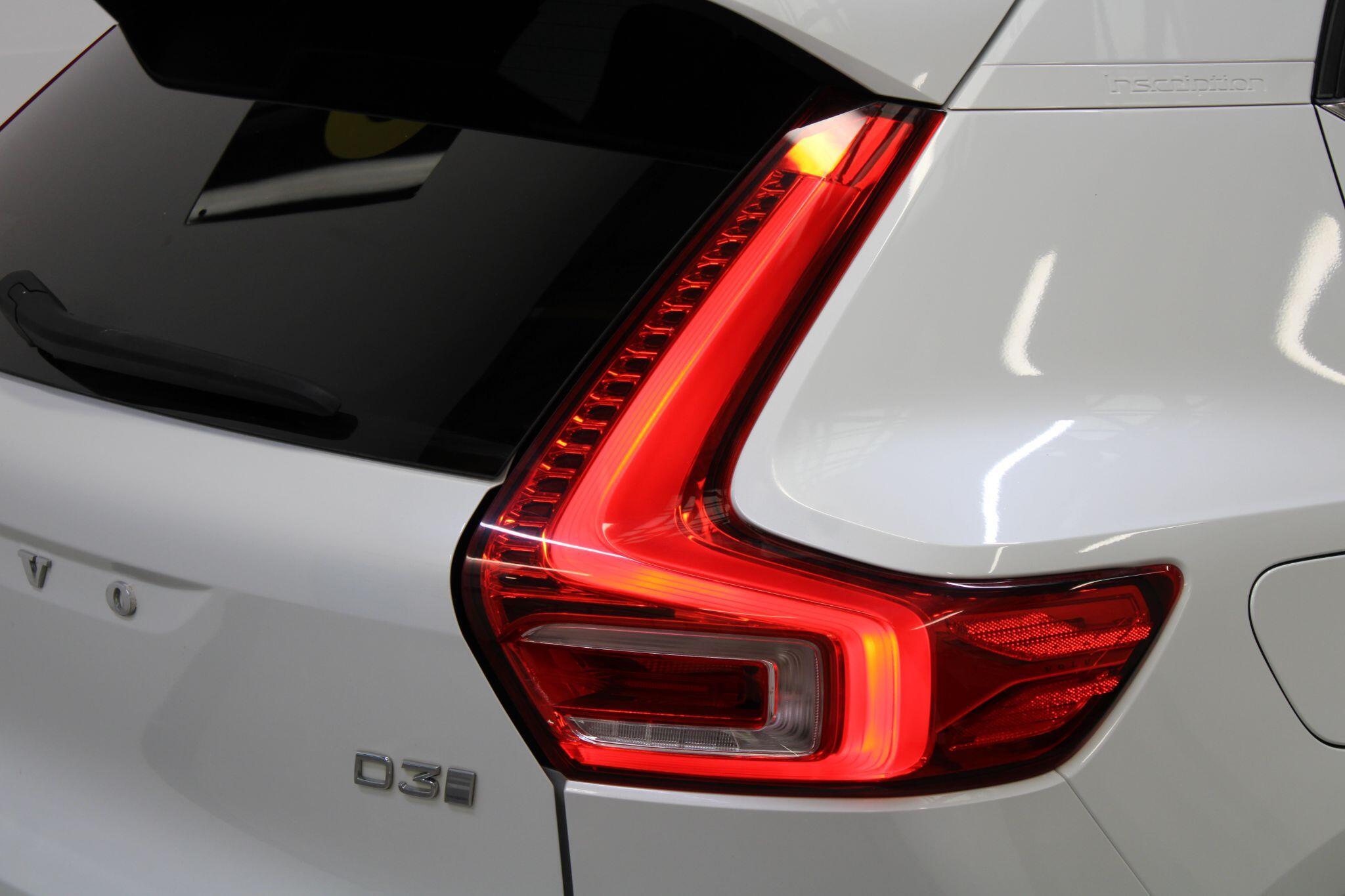 Volvo XC40 - Image 15