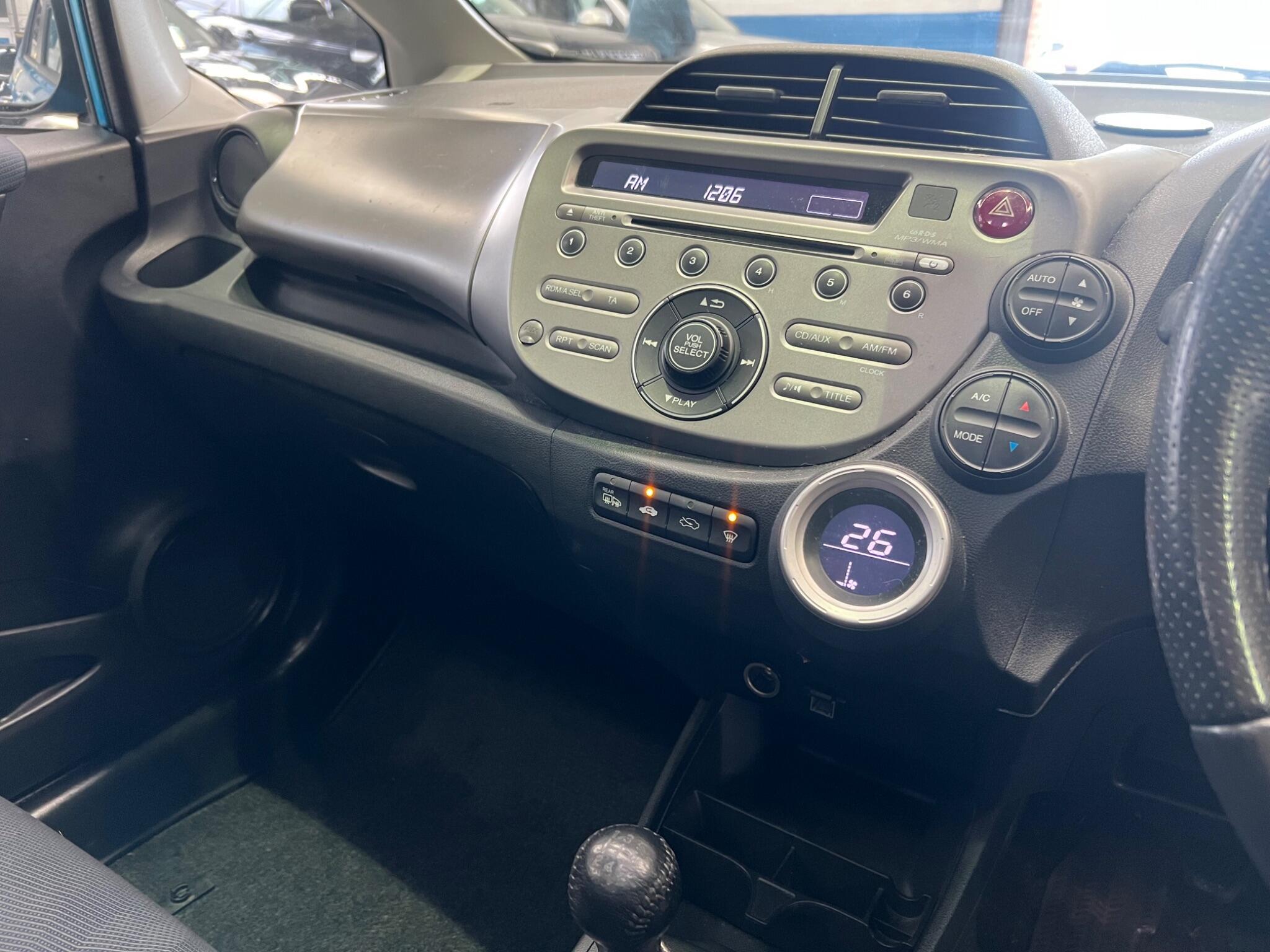Honda Jazz - Image 15