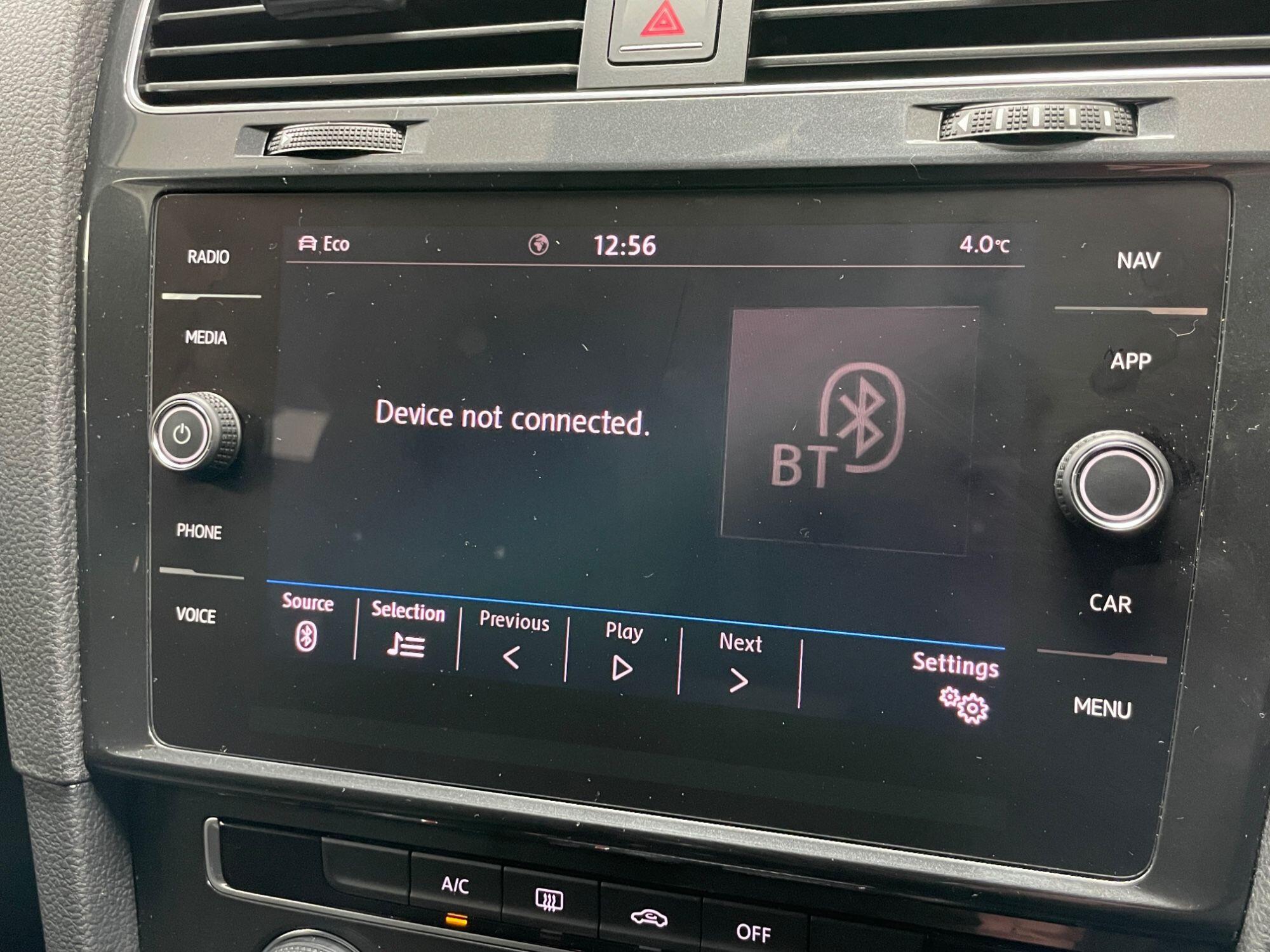 Volkswagen Golf - Image 42