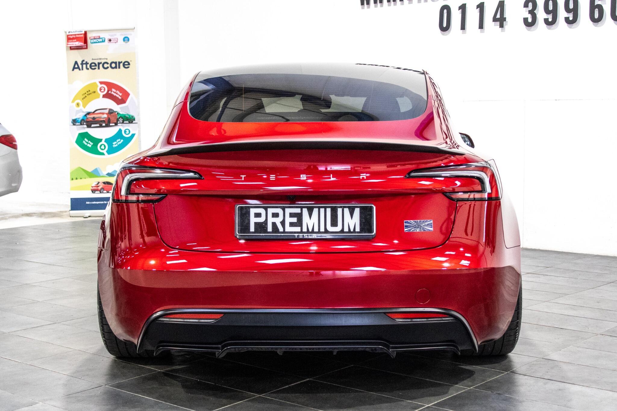 Tesla Model 3 - Image 8