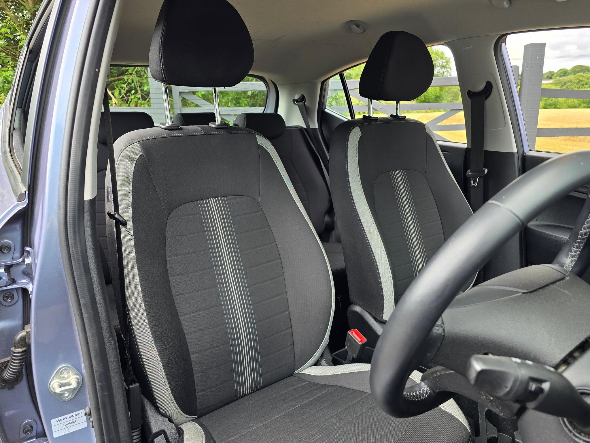 Hyundai i10 - Image 10