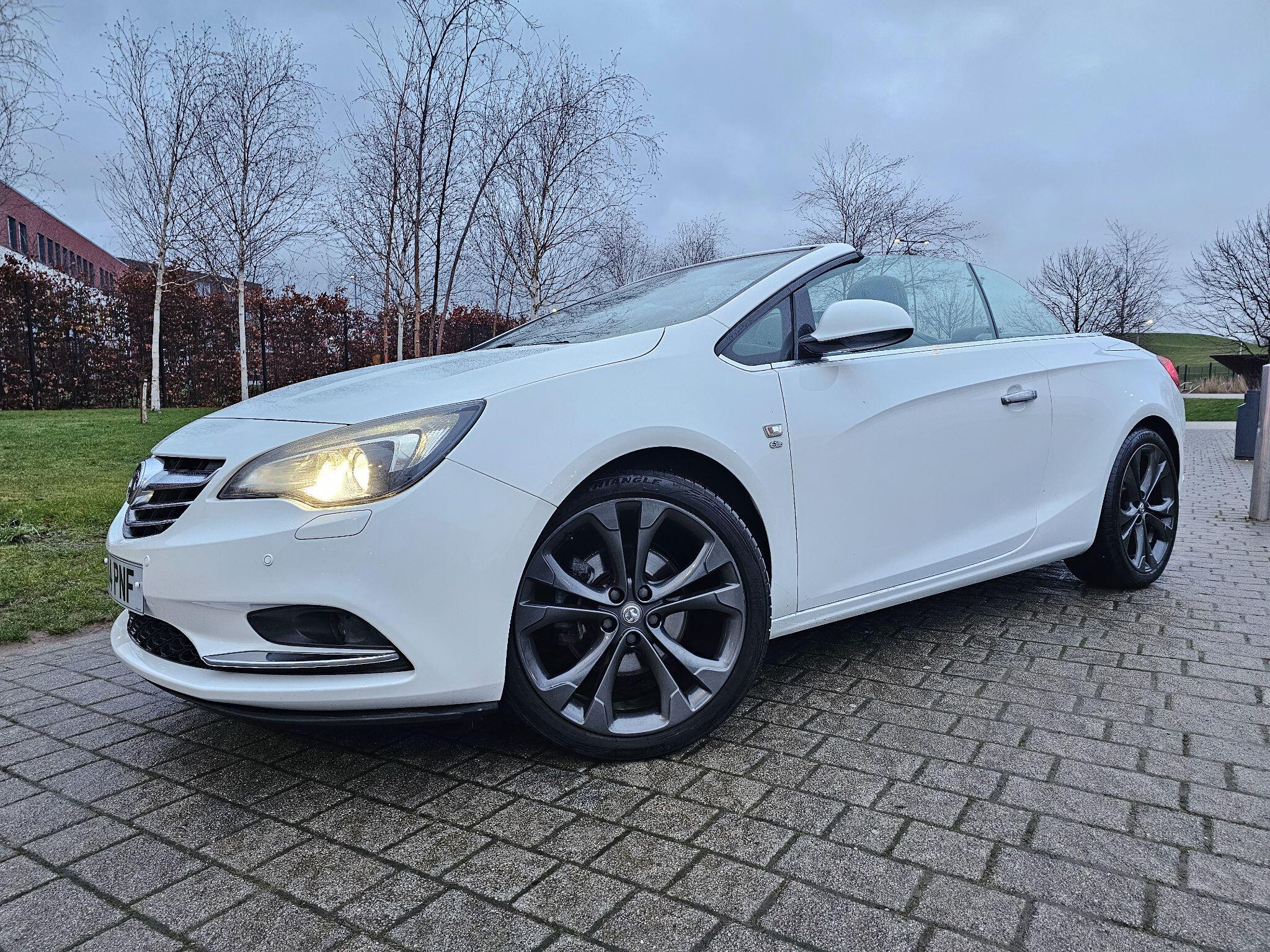 Vauxhall Cascada - Image 39