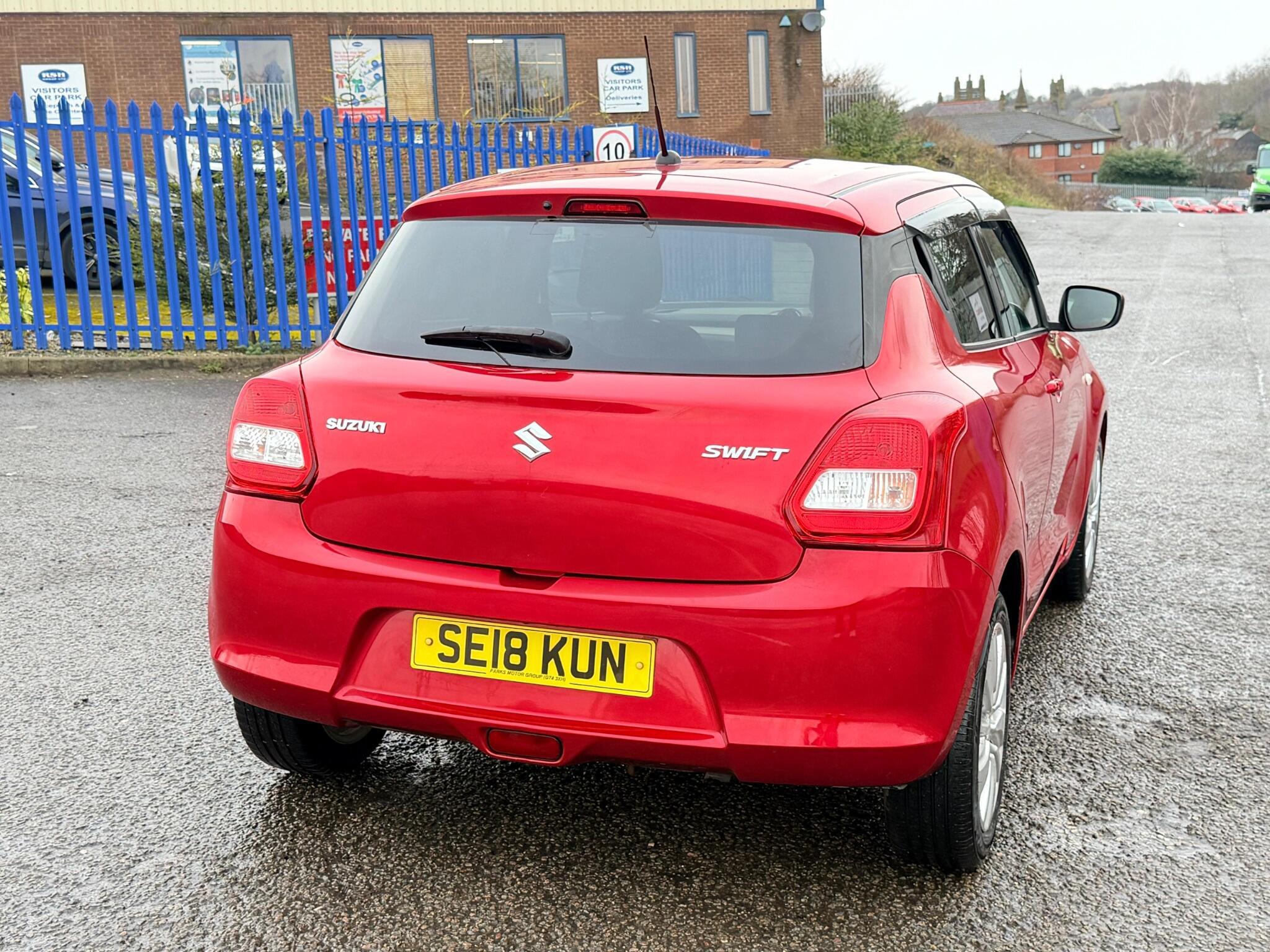 Suzuki Swift - Image 11