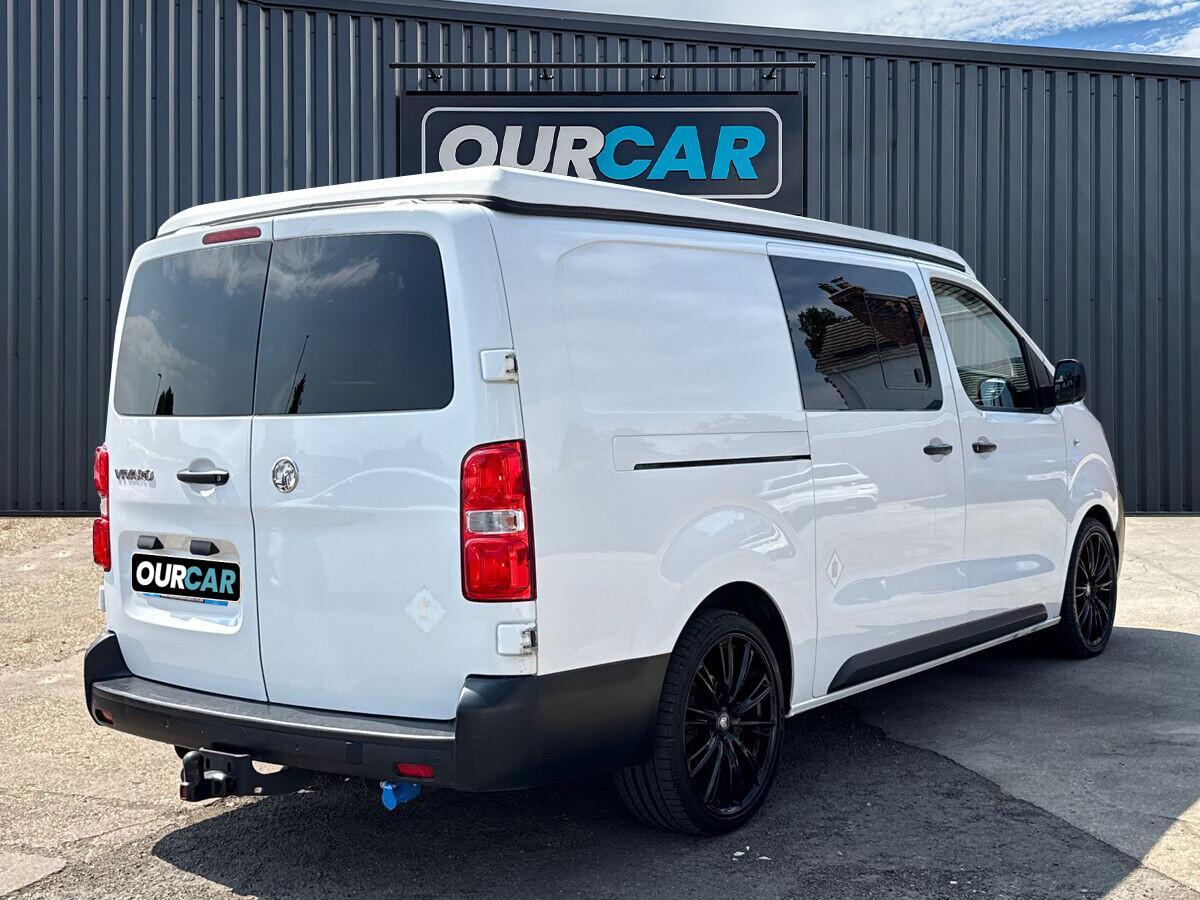 Vauxhall Vivaro - Image 3