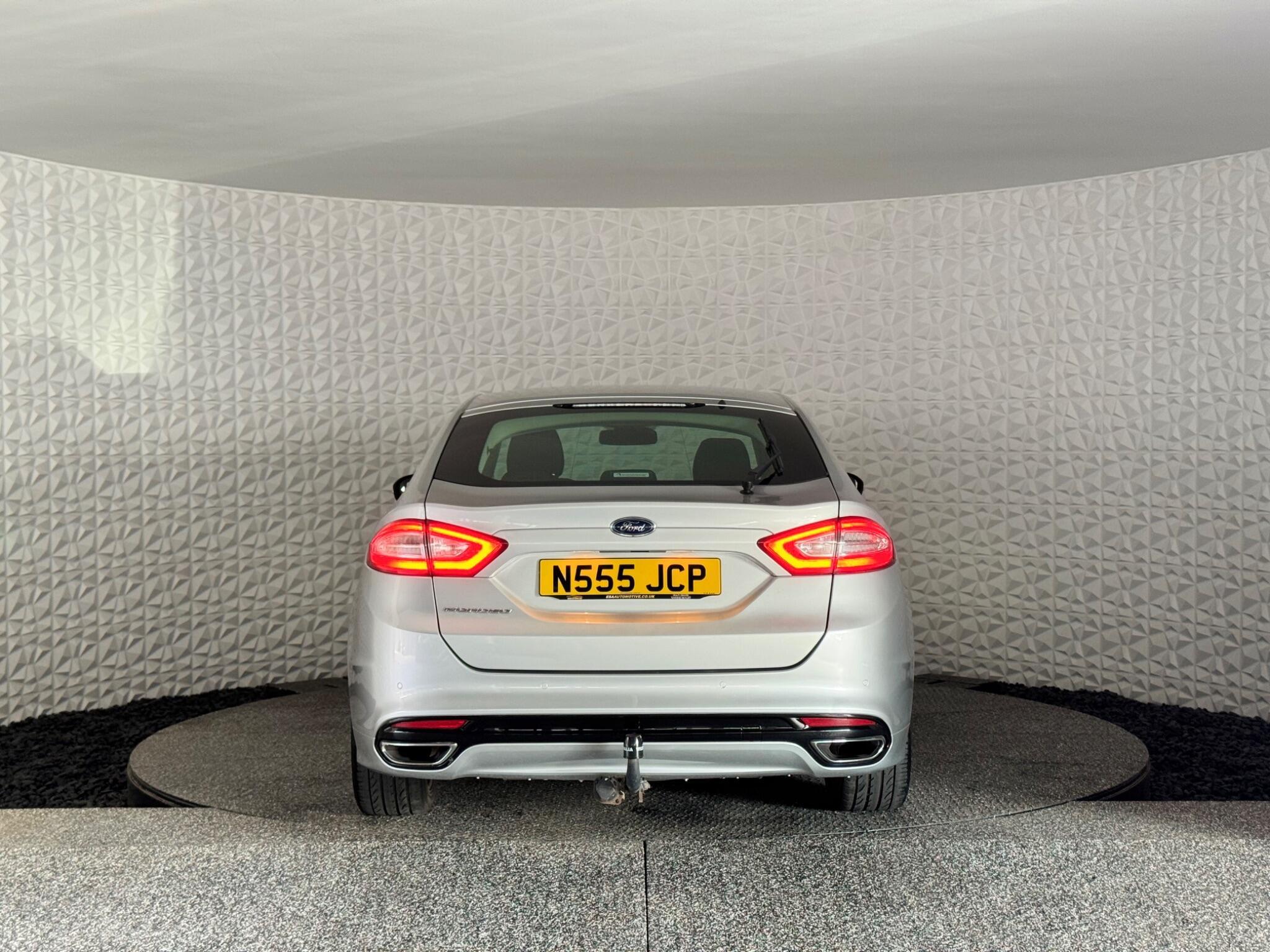 Ford Mondeo - Image 14